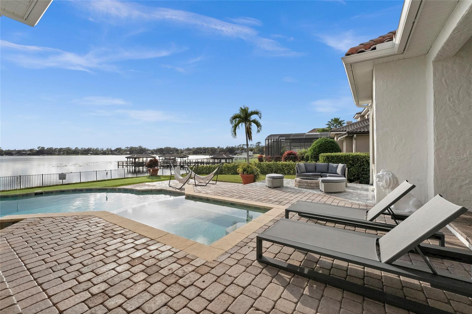 O6326422 Property Photo