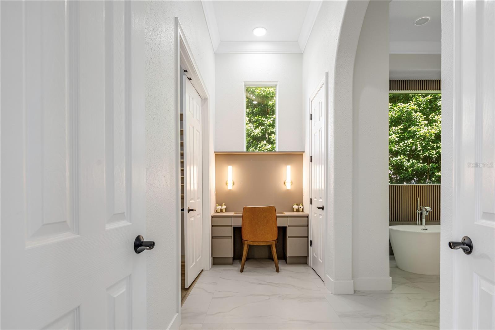 O6326422 Property Photo