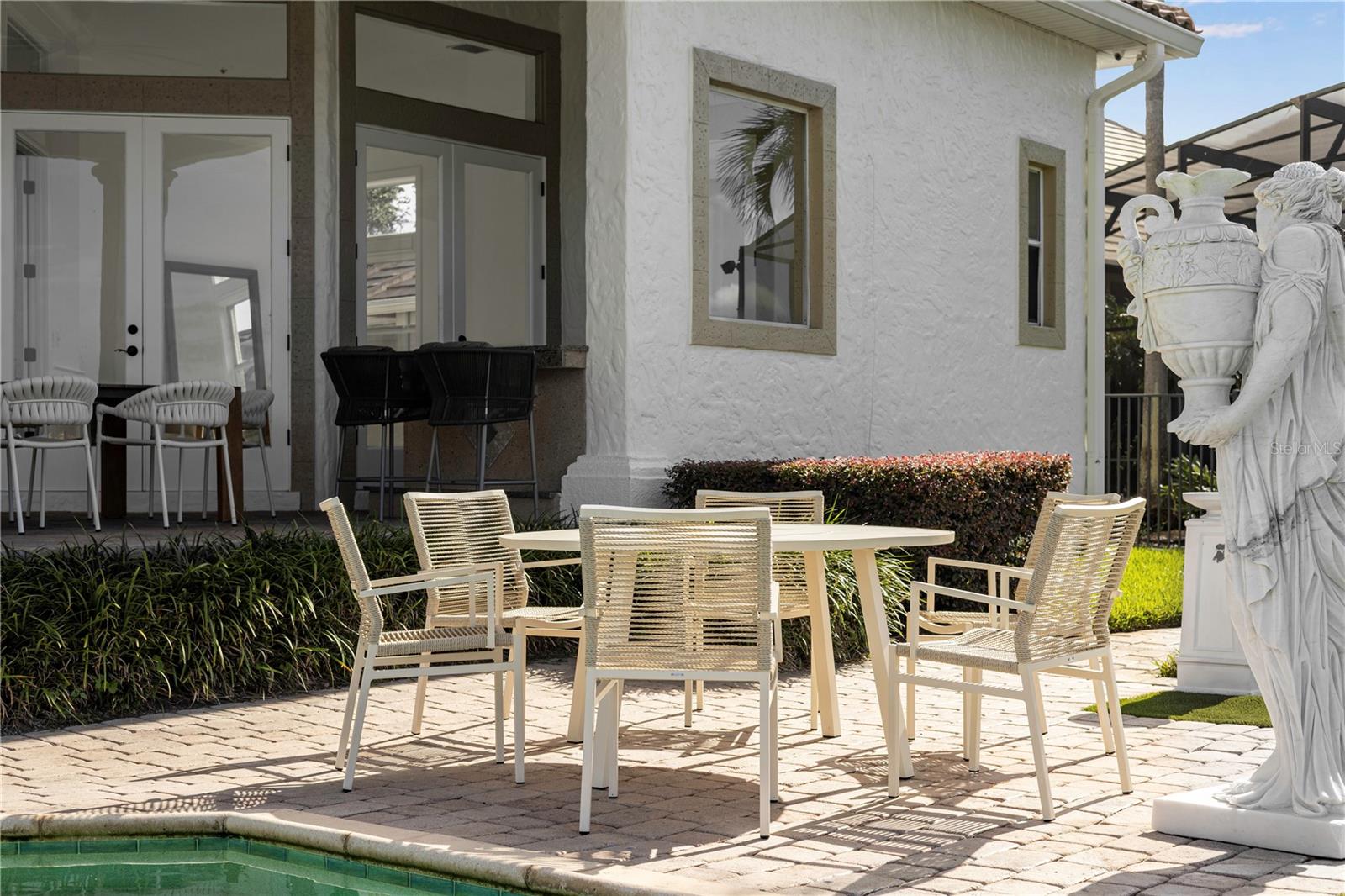 O6326422 Property Photo