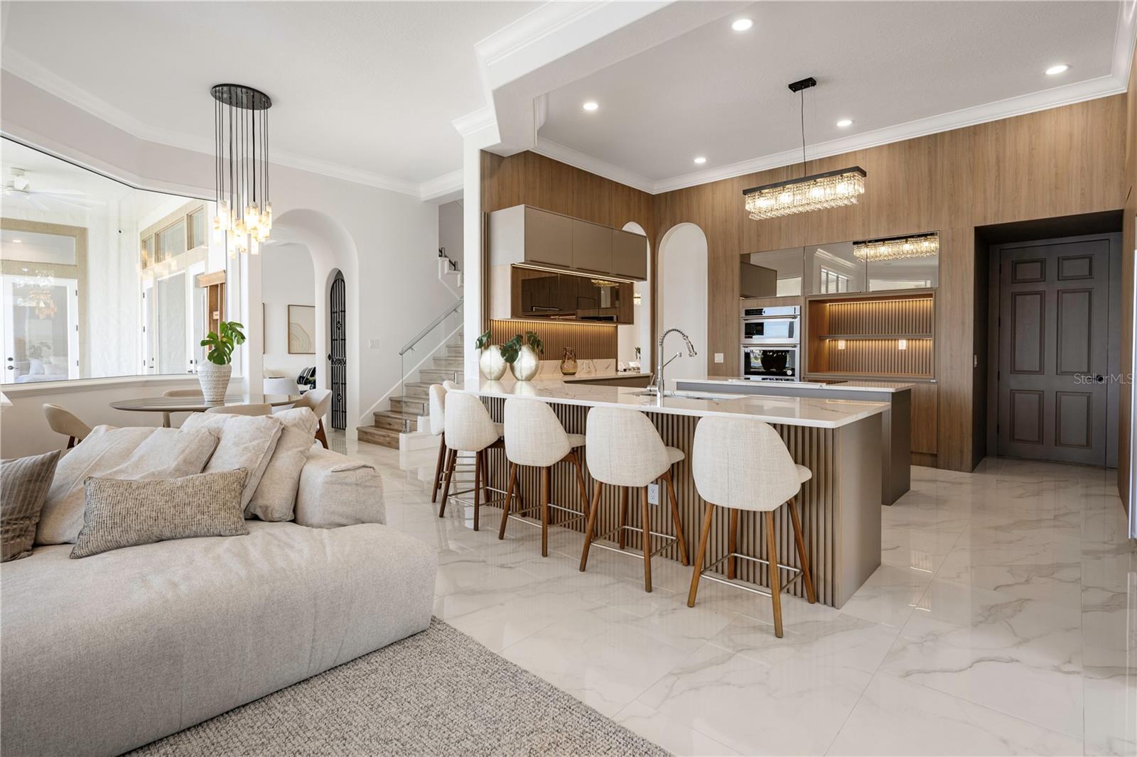 O6326422 Property Photo