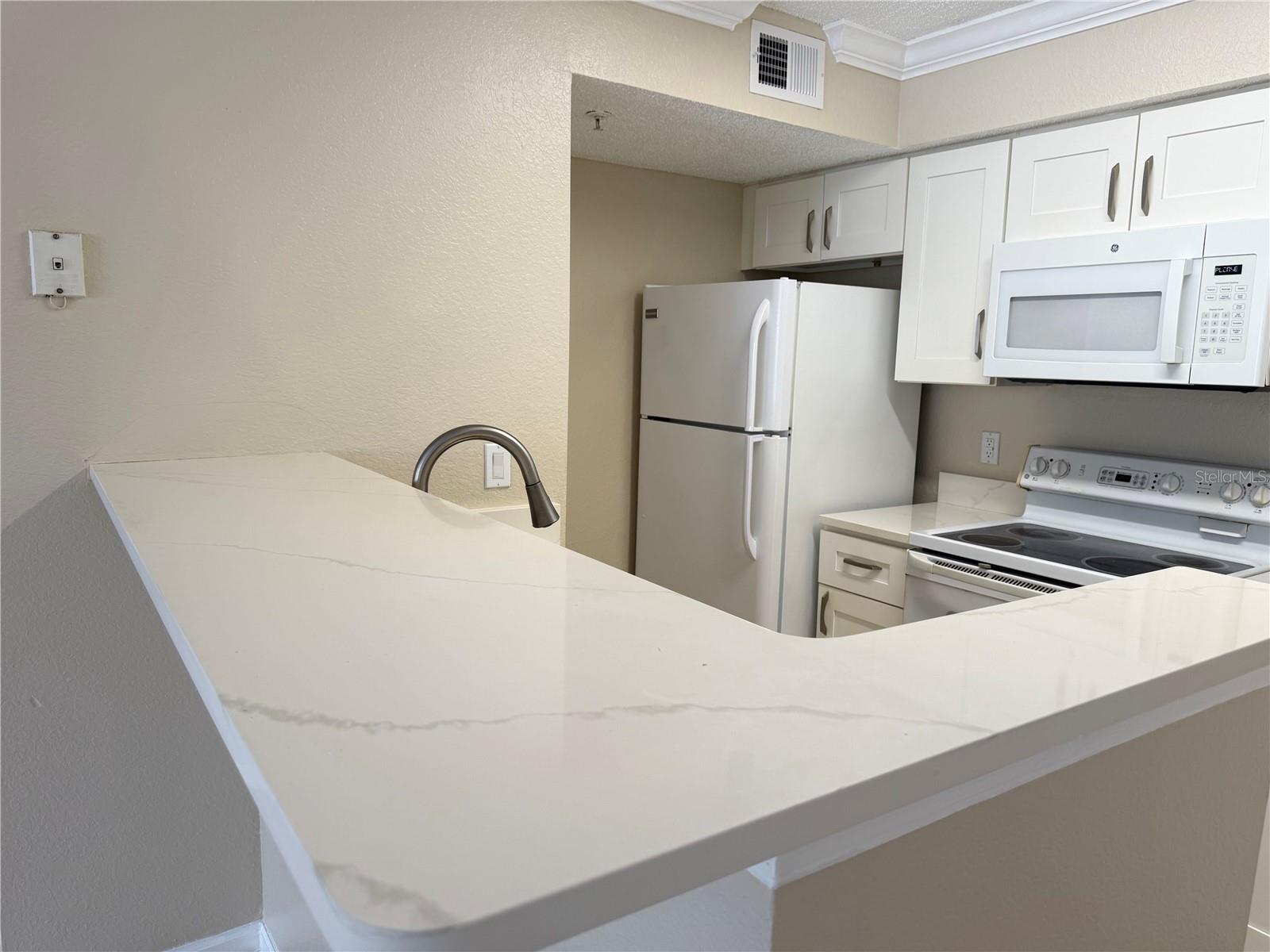 2208 ANTIGUA PL #911, KISSIMMEE, FL, 34741