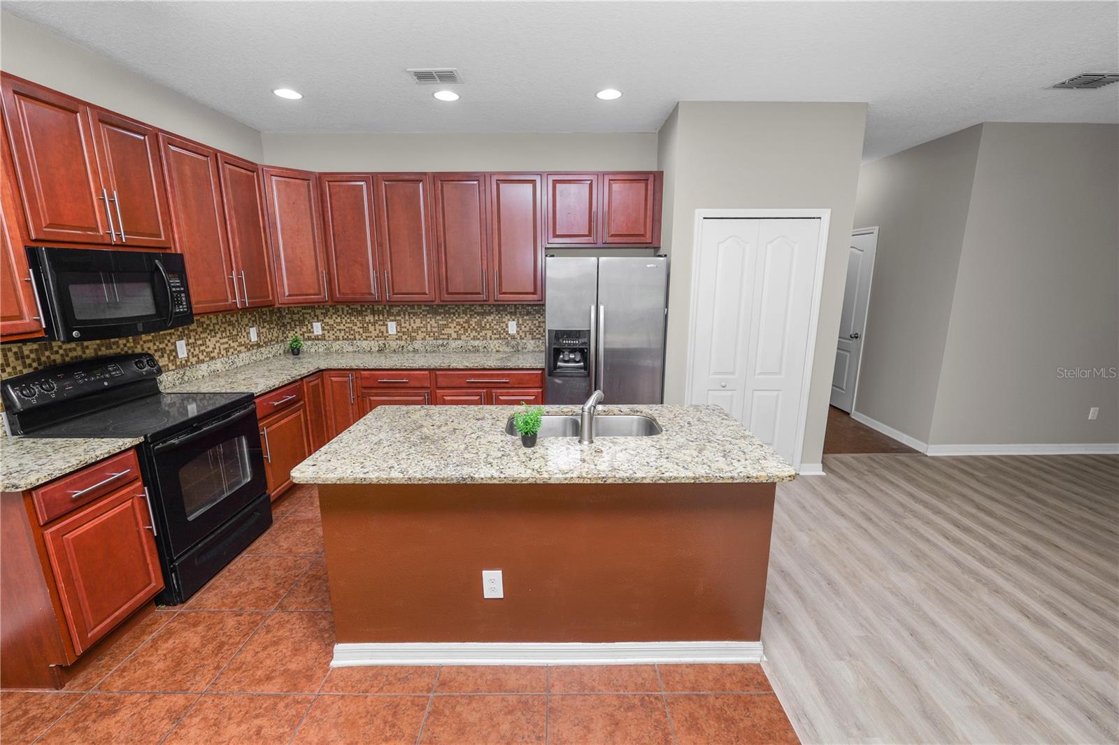 613 STONEHAVEN DR, HAINES CITY, FL, 33844