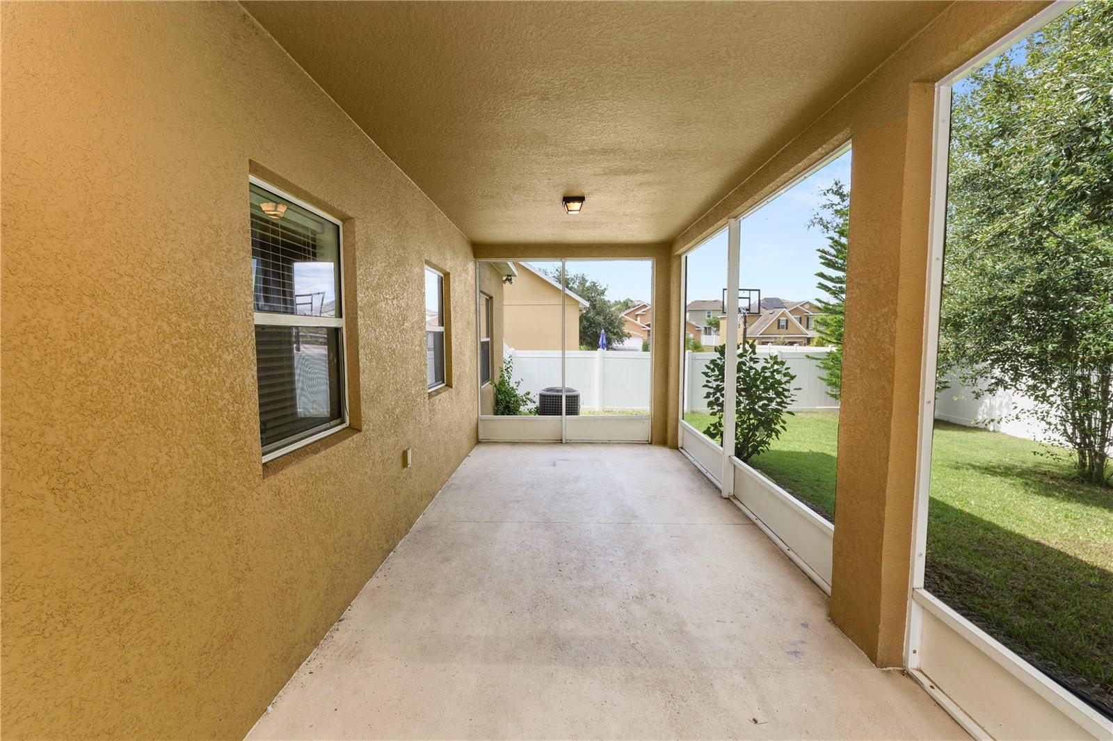 613 STONEHAVEN DR, HAINES CITY, FL, 33844