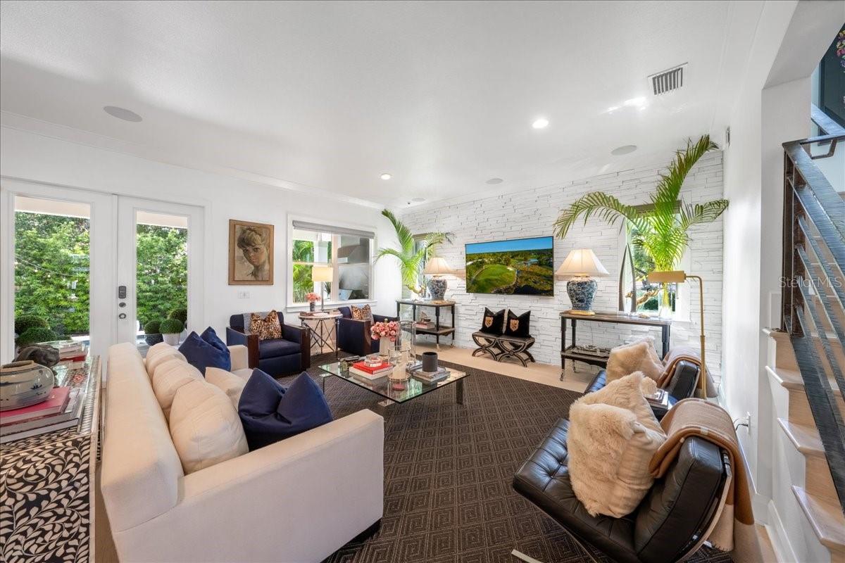 2501 a S DUNDEE ST, TAMPA, FL, 33629