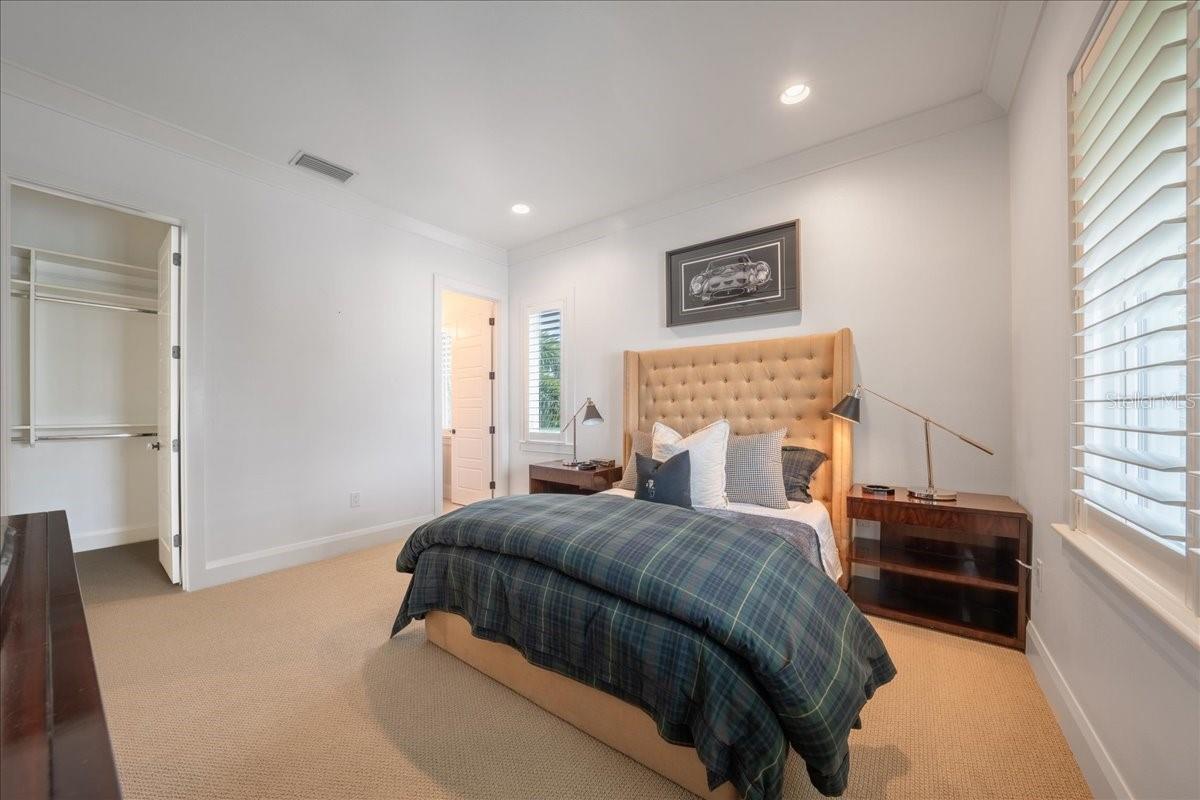 2501 a S DUNDEE ST, TAMPA, FL, 33629