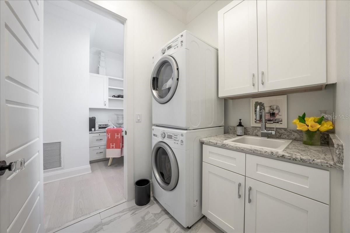 2501 a S DUNDEE ST, TAMPA, FL, 33629