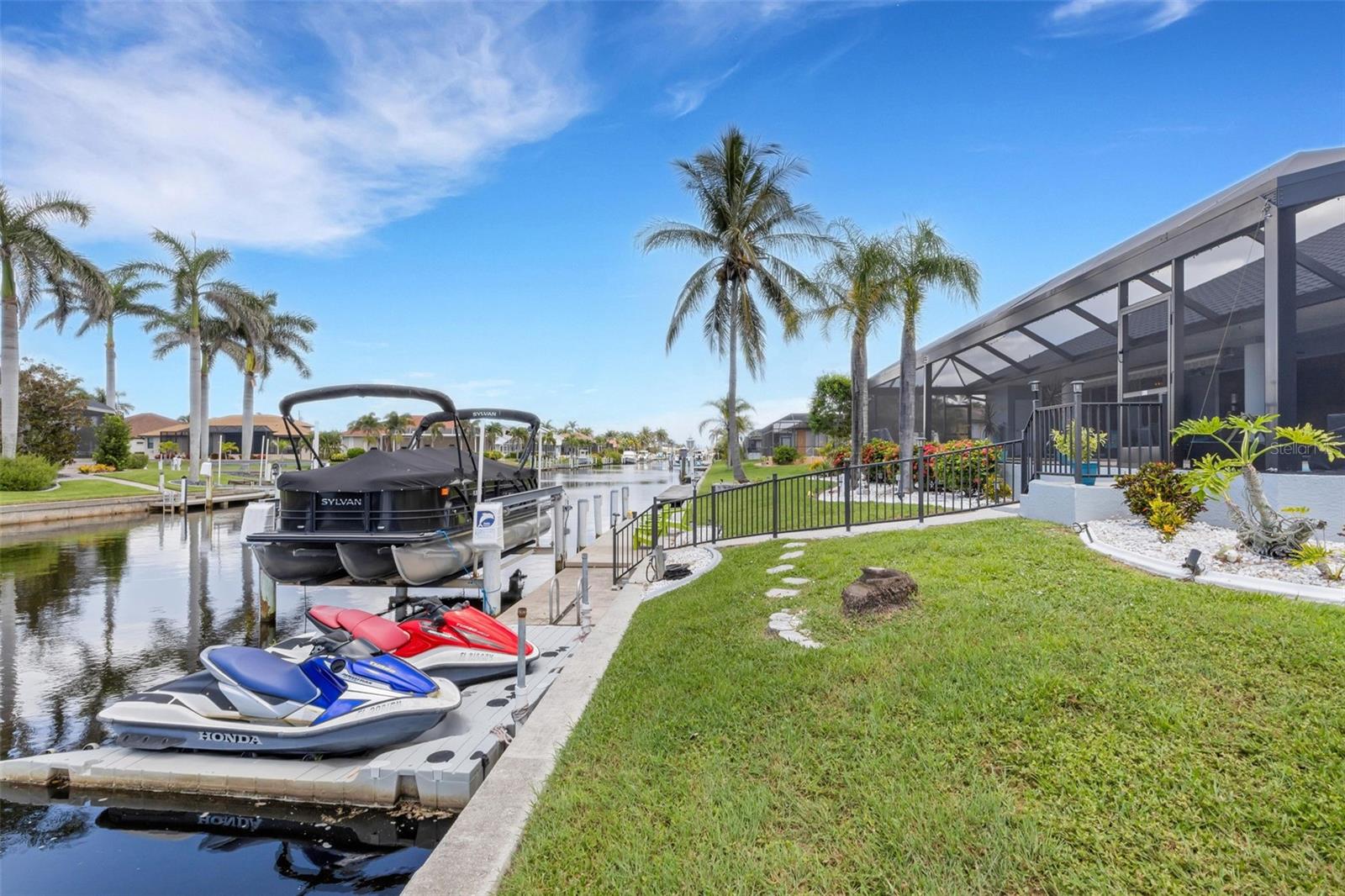 5001 ALMAR DR, PUNTA GORDA, FL, 33950