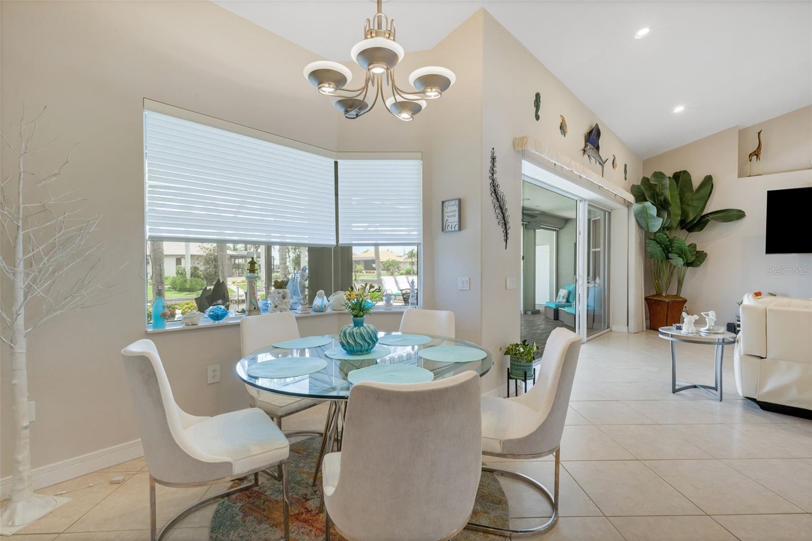 5001 ALMAR DR, PUNTA GORDA, FL, 33950