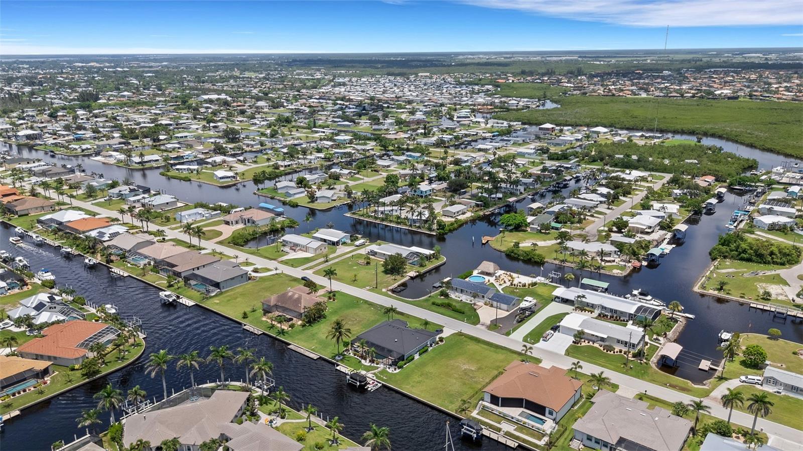 5001 ALMAR DR, PUNTA GORDA, FL, 33950