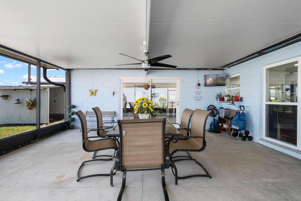 803 LEISEY CIR, RUSKIN, FL, 33570