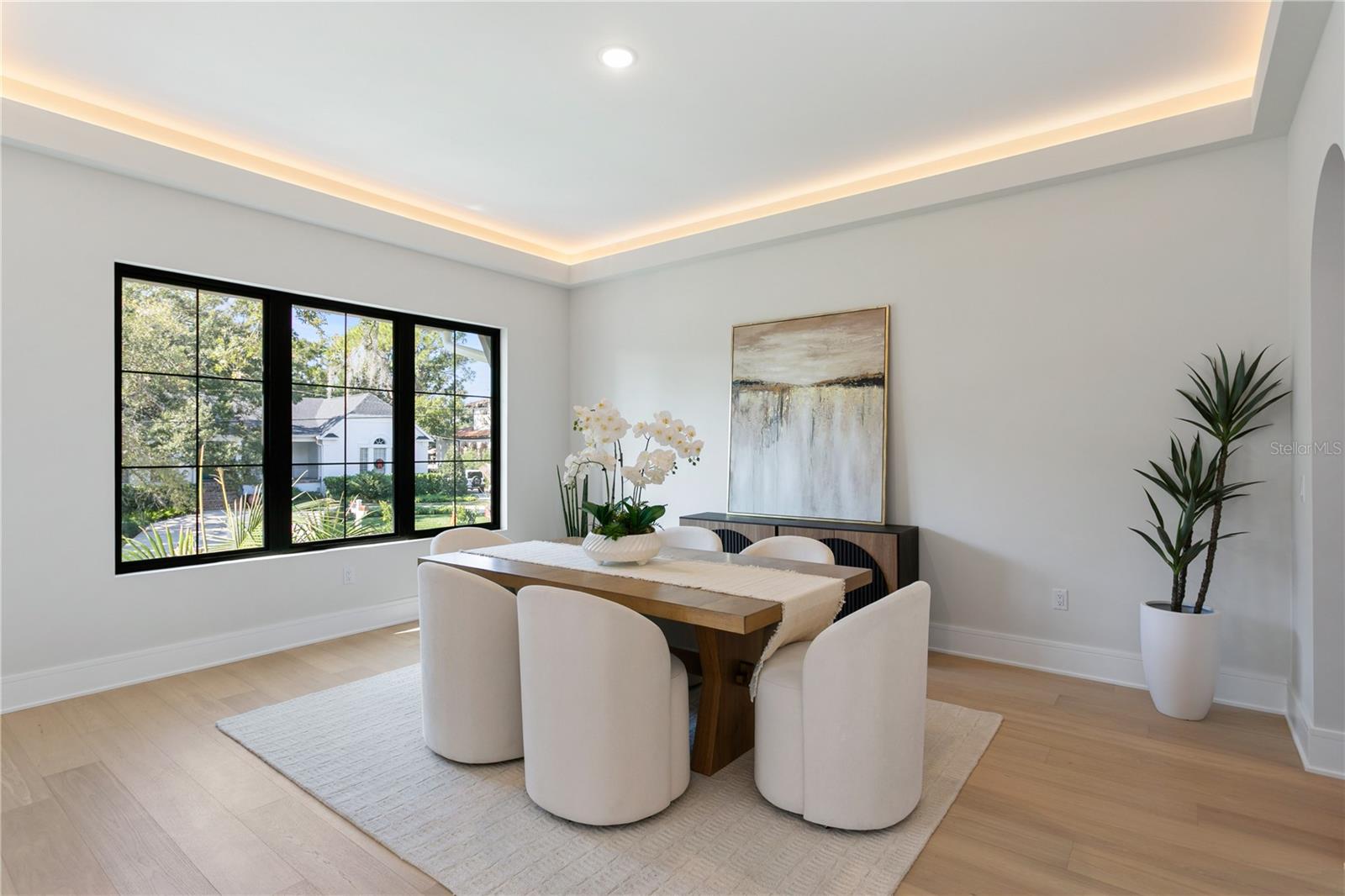 TB8406471 Property Photo