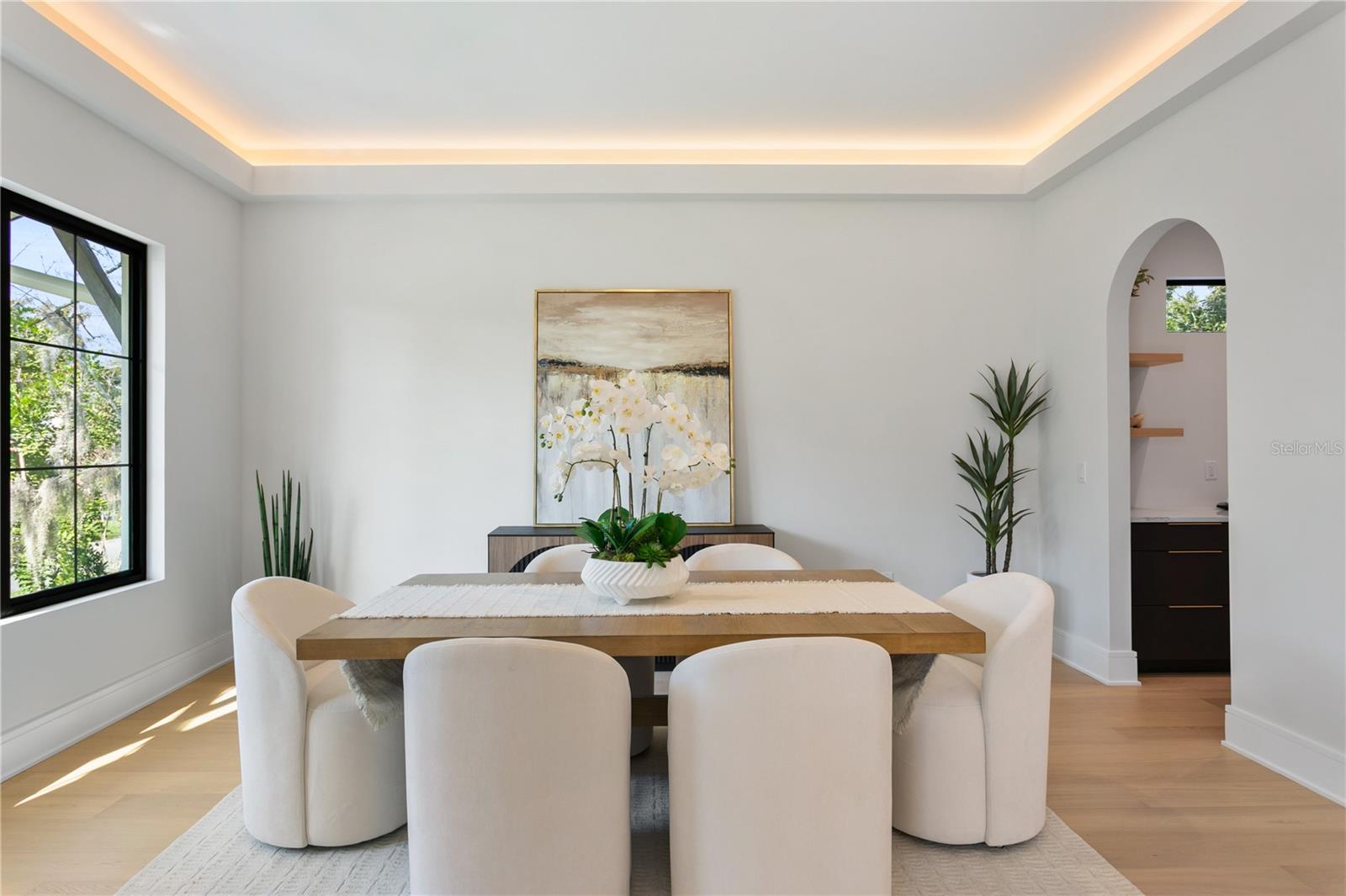 TB8406471 Property Photo