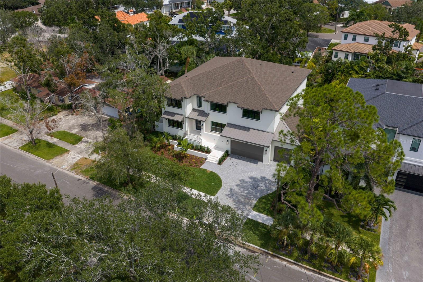 TB8406471 Property Photo