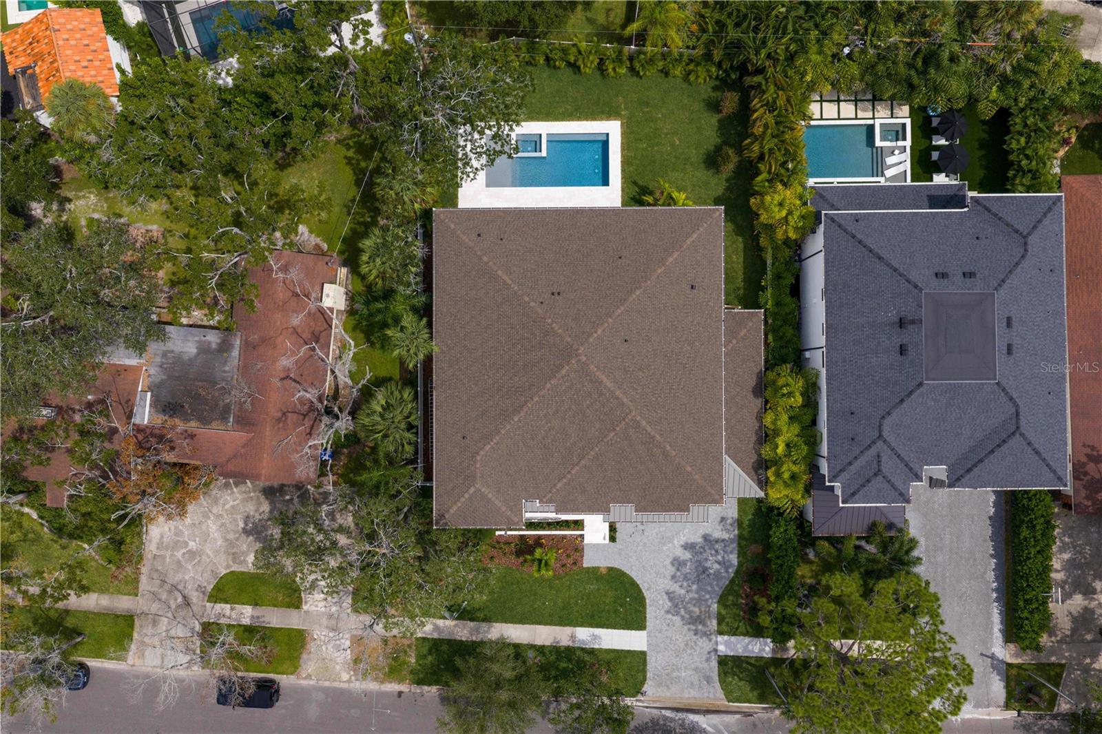 TB8406471 Property Photo