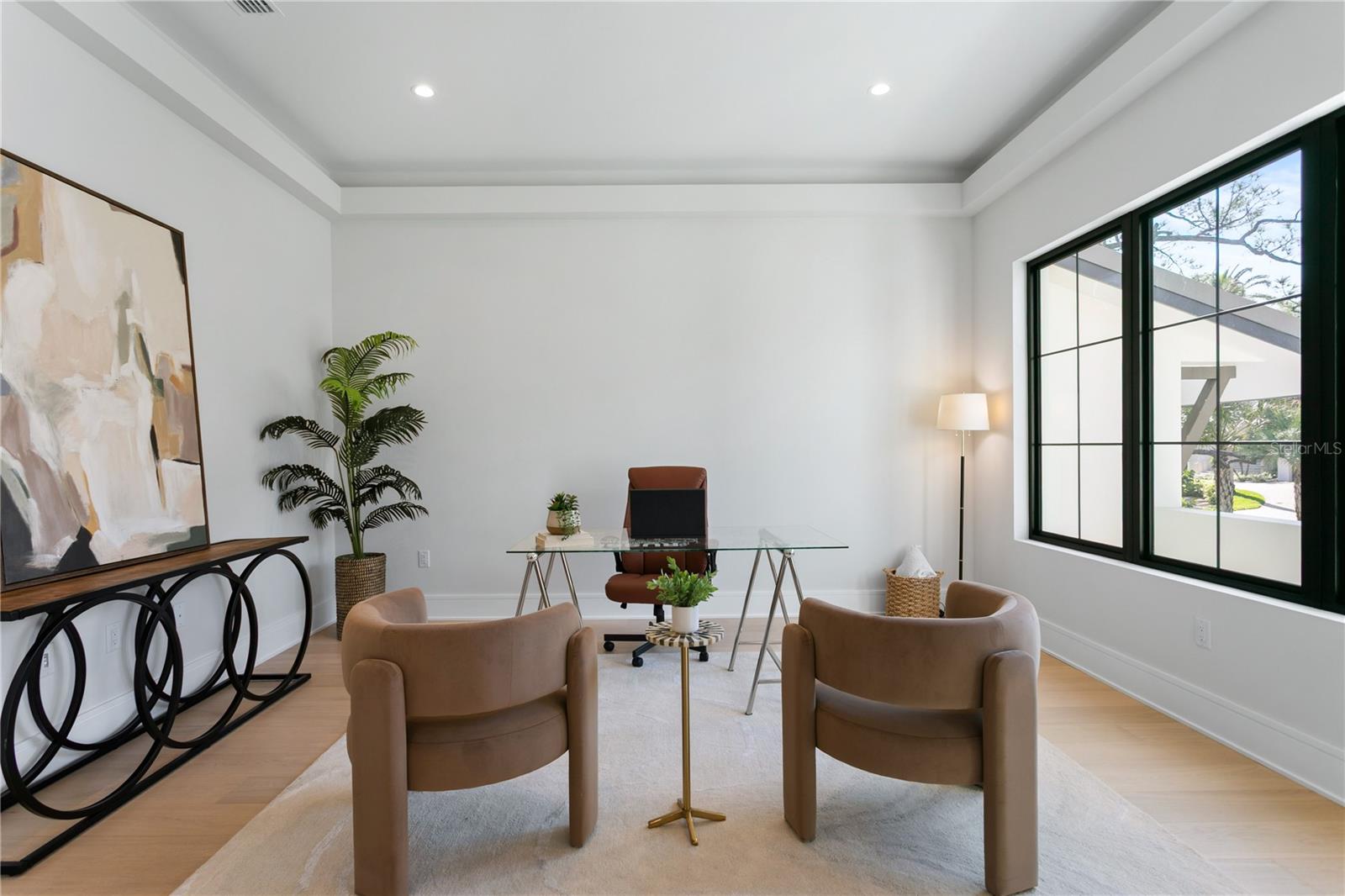 TB8406471 Property Photo