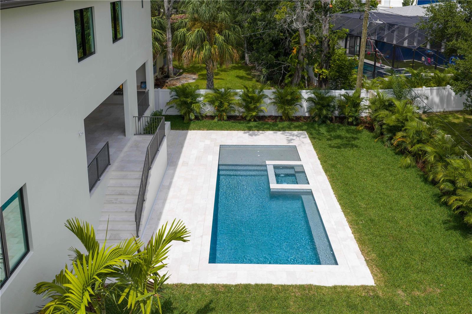 TB8406471 Property Photo