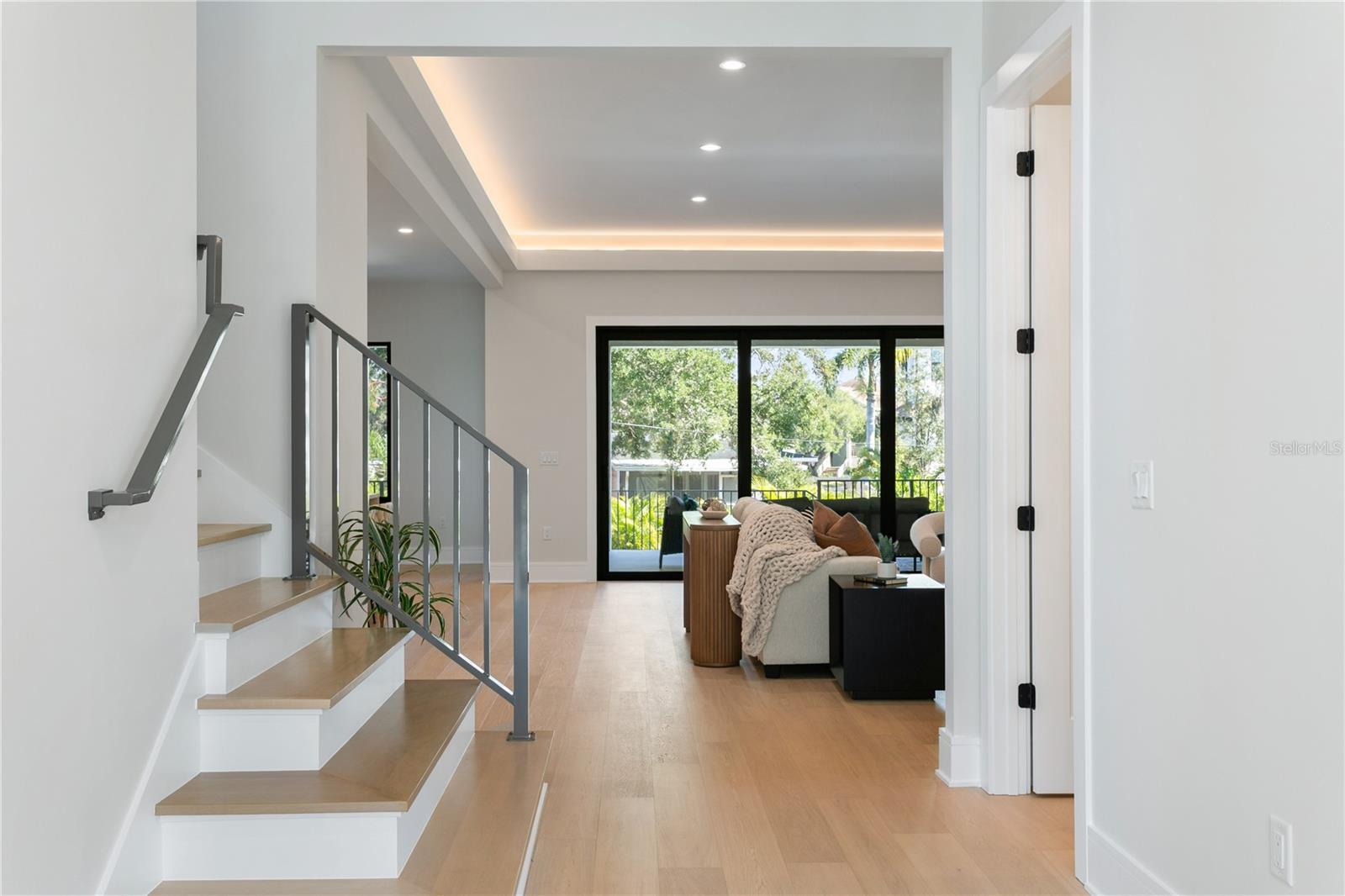 TB8406471 Property Photo