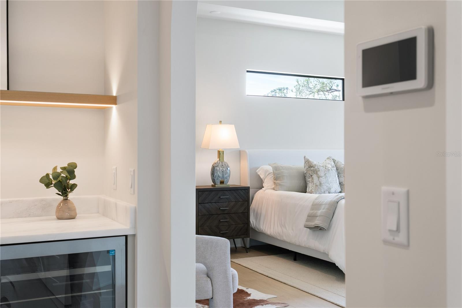 TB8406471 Property Photo