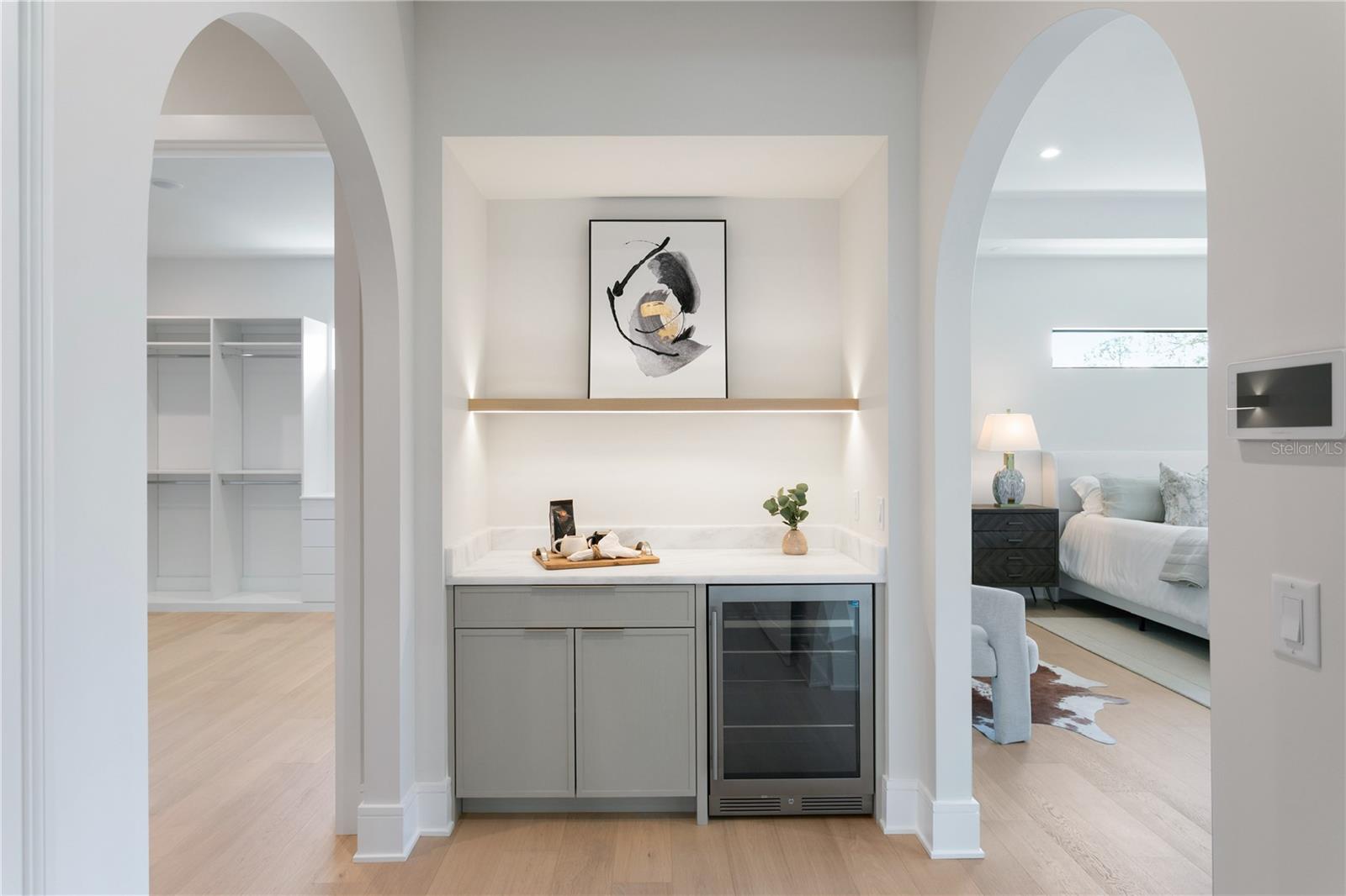 TB8406471 Property Photo