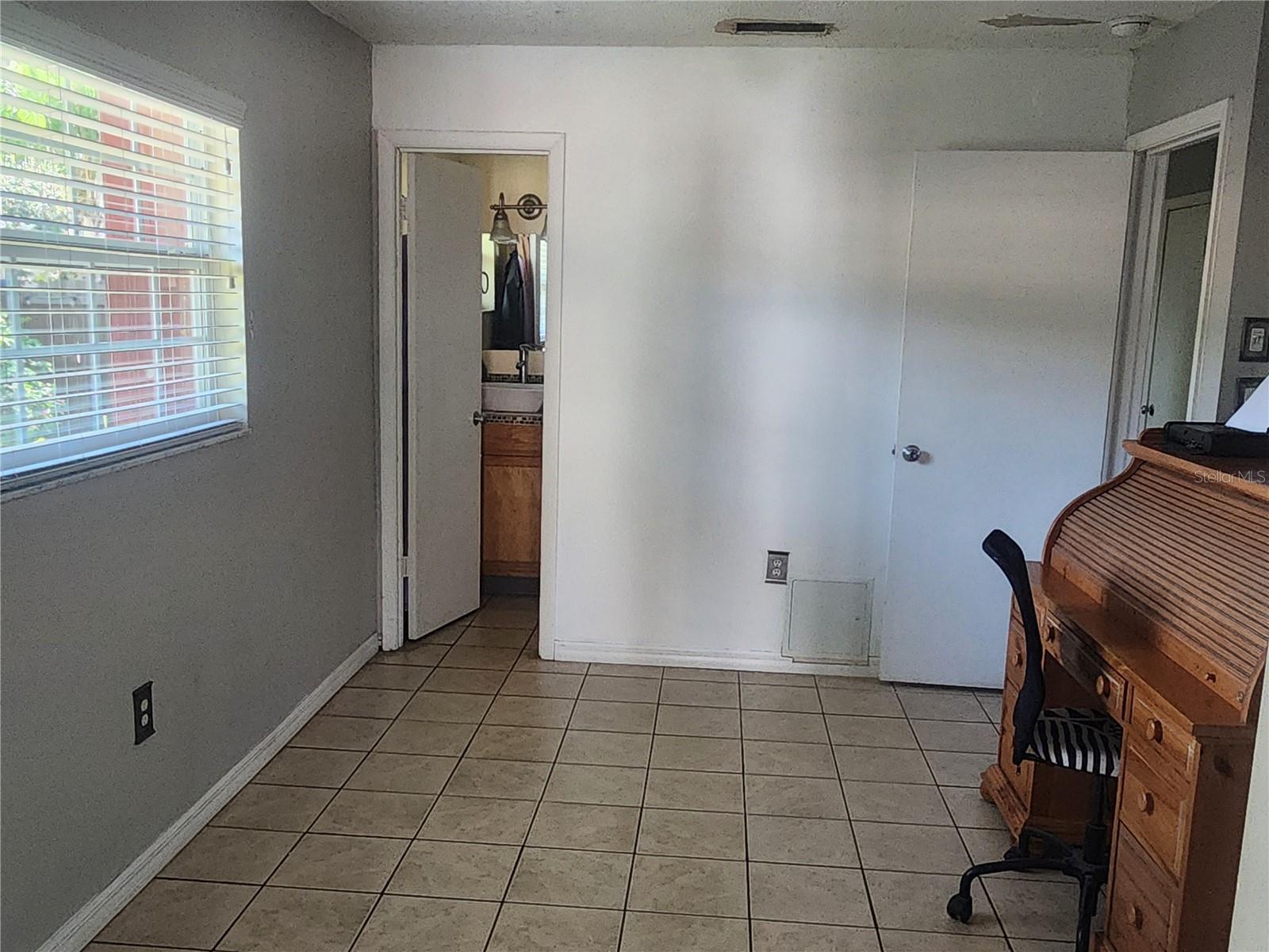 3050 8TH ST, SARASOTA, FL, 34237