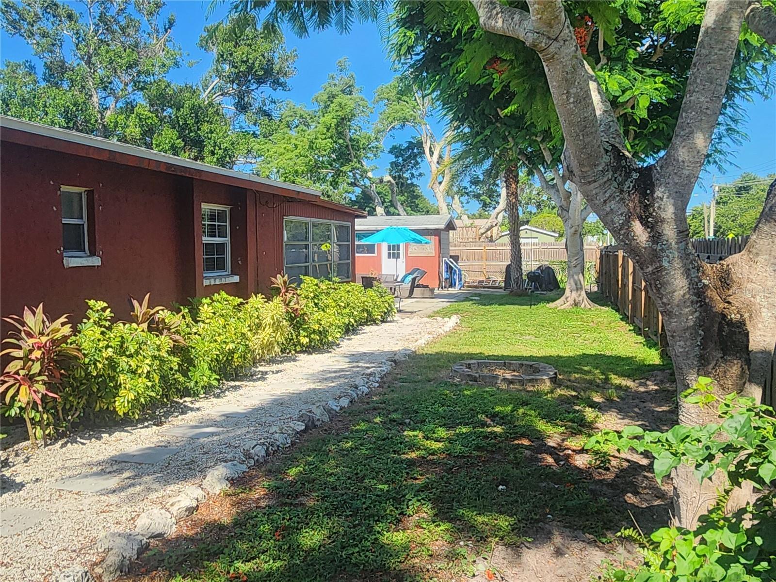 3050 8TH ST, SARASOTA, FL, 34237