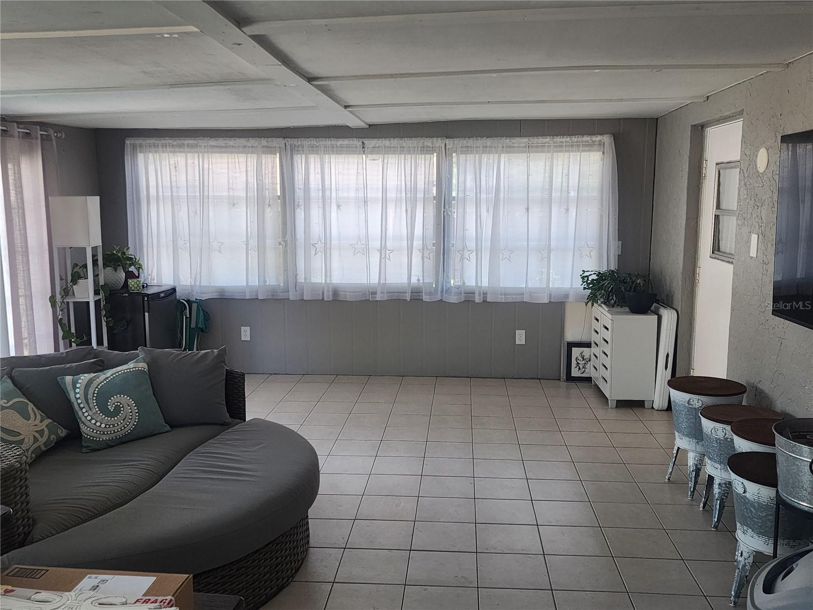 3050 8TH ST, SARASOTA, FL, 34237