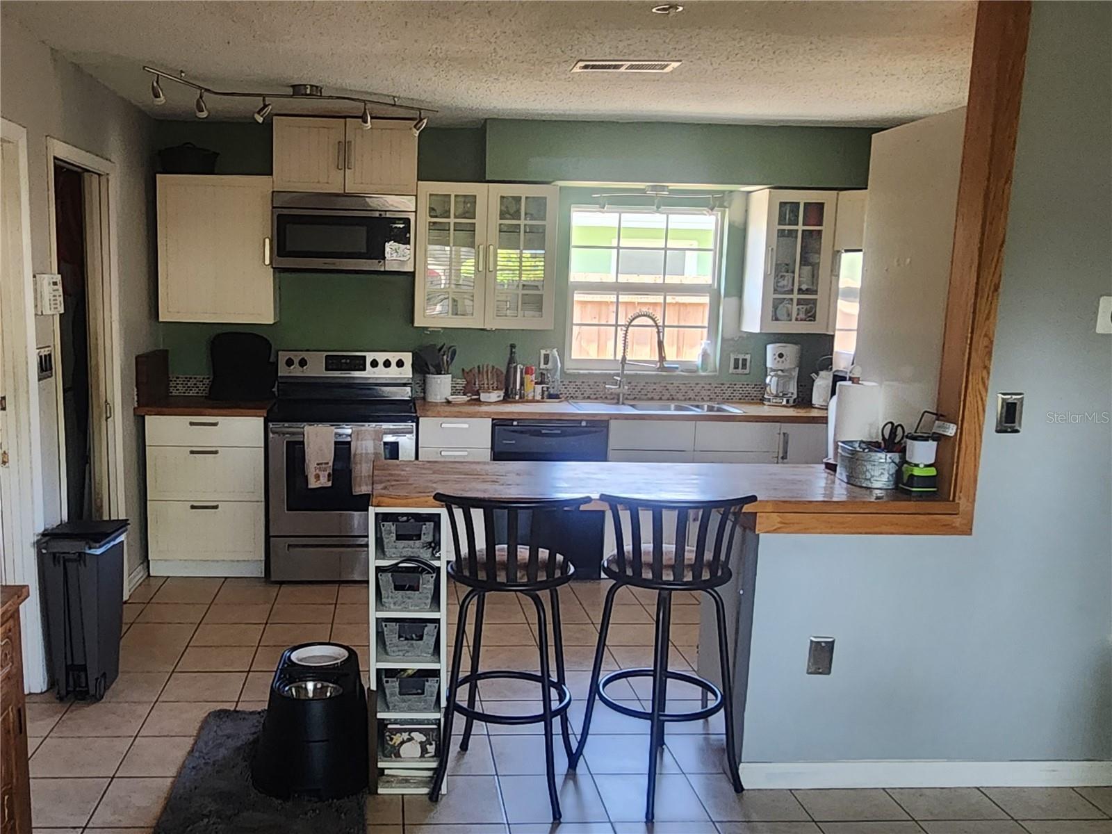 3050 8TH ST, SARASOTA, FL, 34237