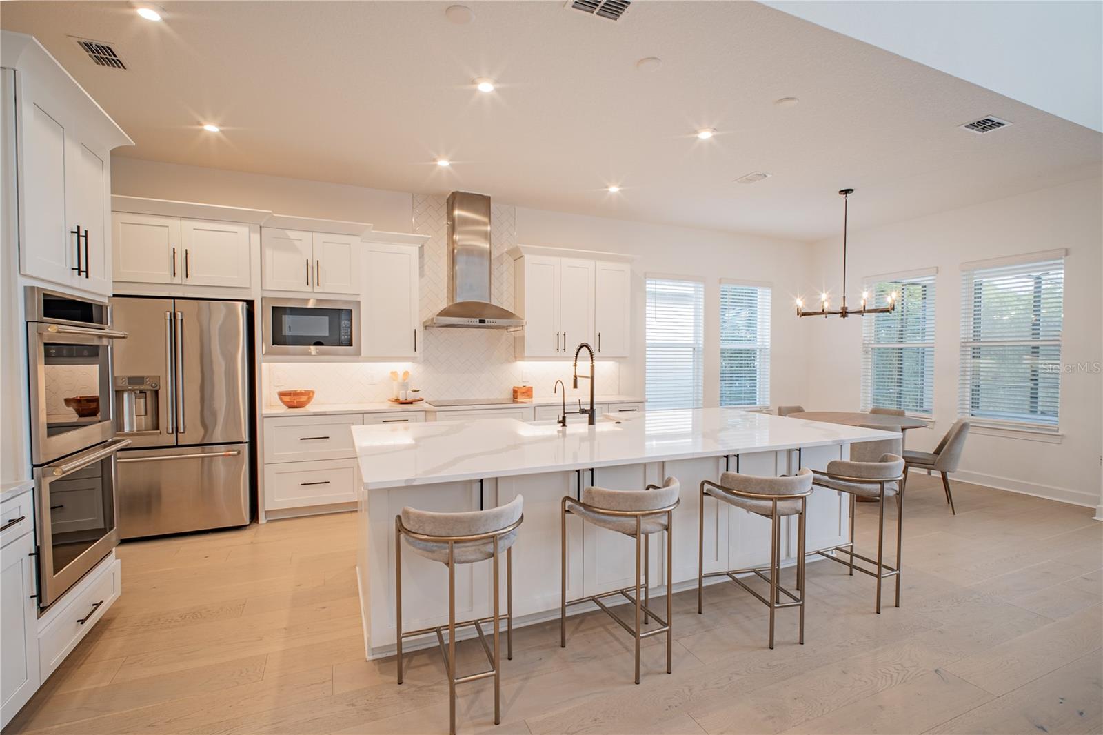 6953 BROGLIE ST, ORLANDO, FL, 32827