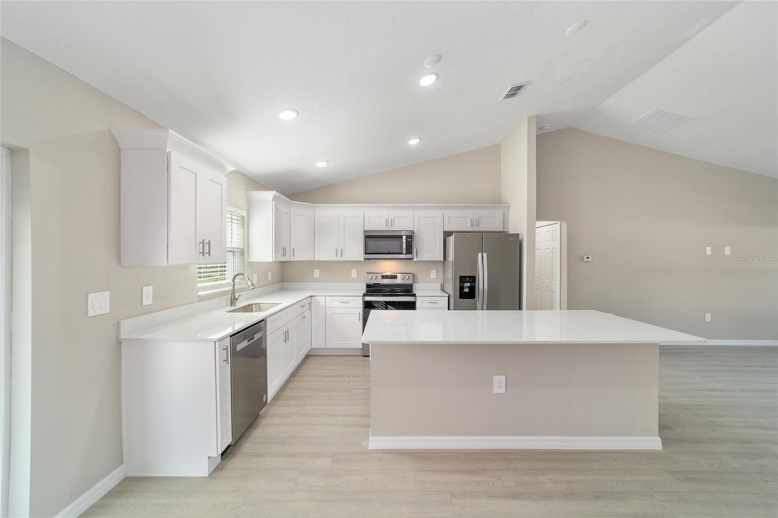 213 MALAUKA RUN, OCKLAWAHA, FL, 32179