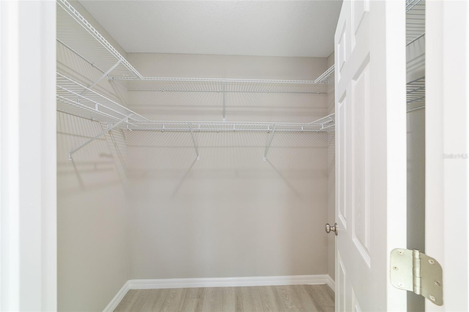 213 MALAUKA RUN, OCKLAWAHA, FL, 32179