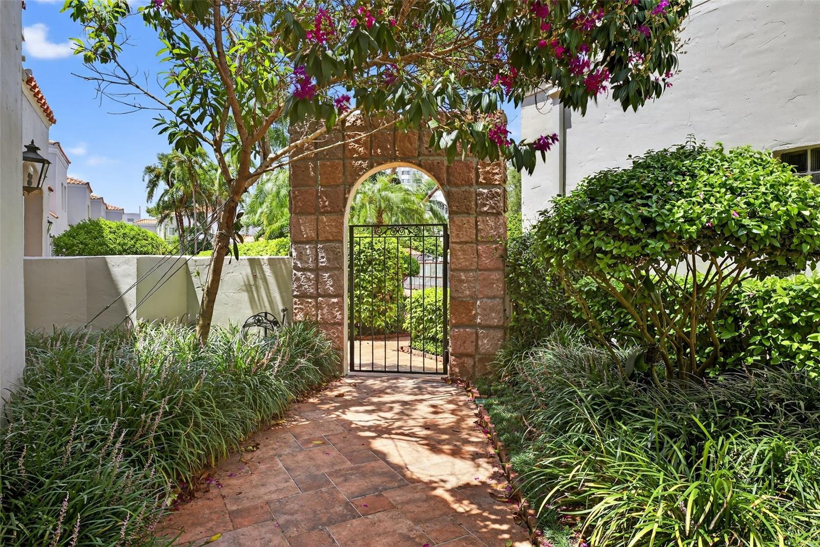 4965 BAYSHORE BLVD #4965, TAMPA, FL, 33611