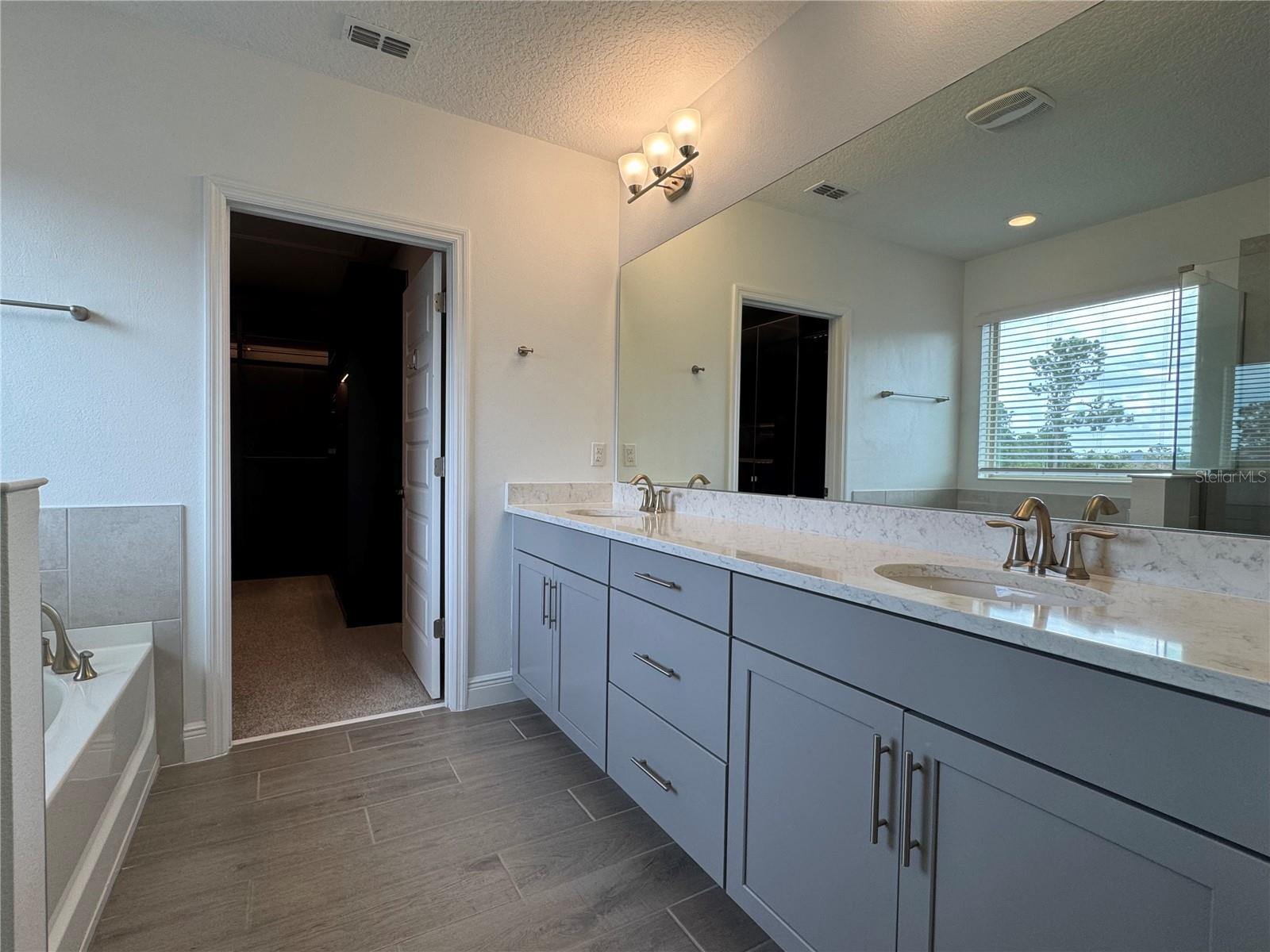 9665 LOST CREEK DR, WINTER GARDEN, FL, 34787