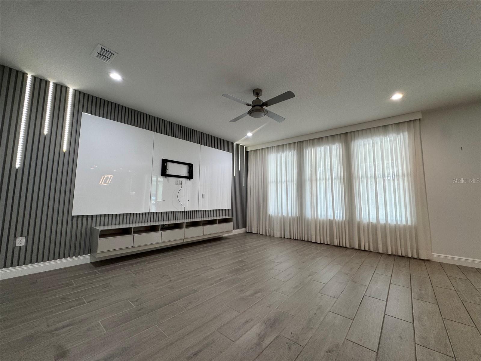 9665 LOST CREEK DR, WINTER GARDEN, FL, 34787