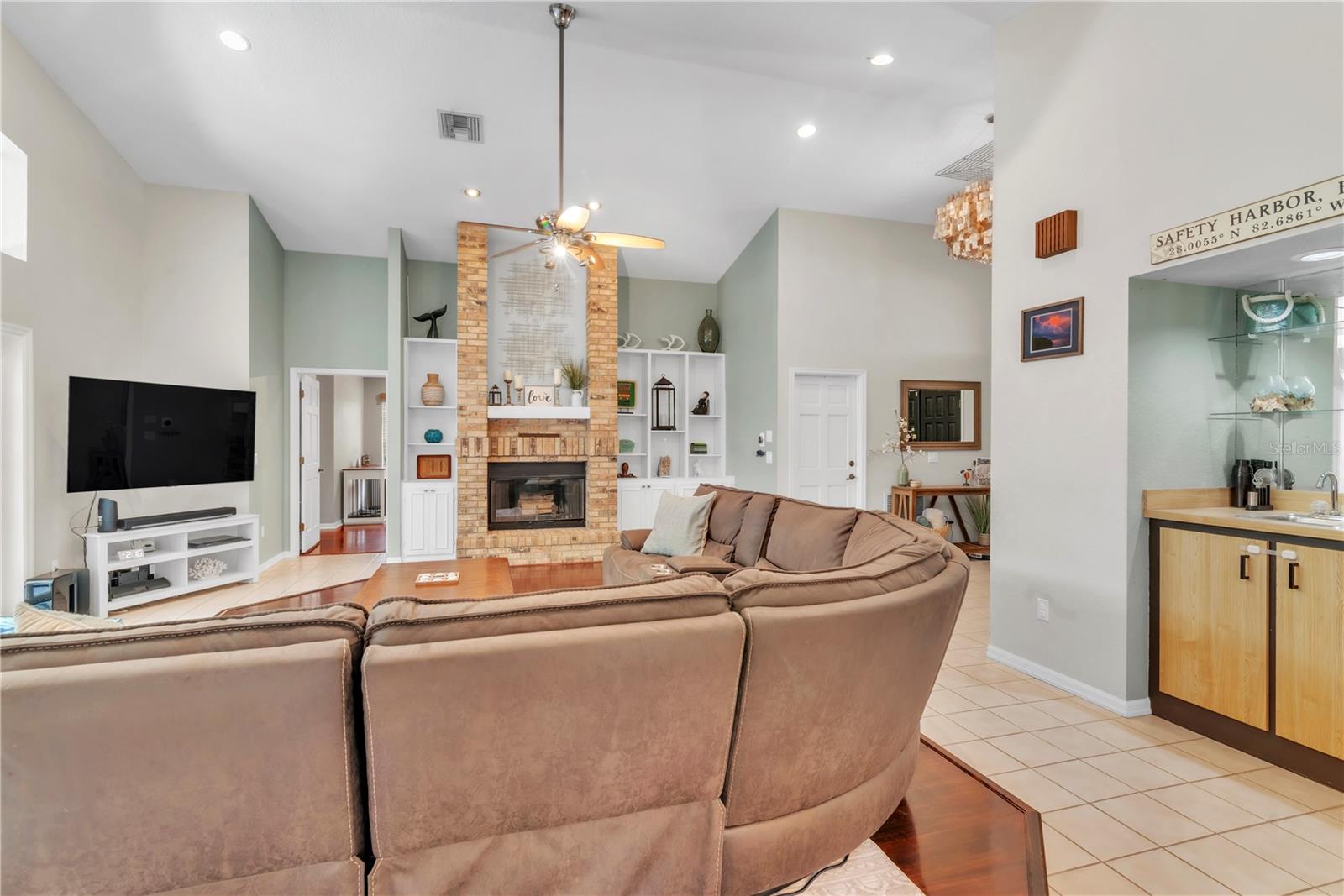 1014 BRAMBLEWOOD CT, SAFETY HARBOR, FL, 34695