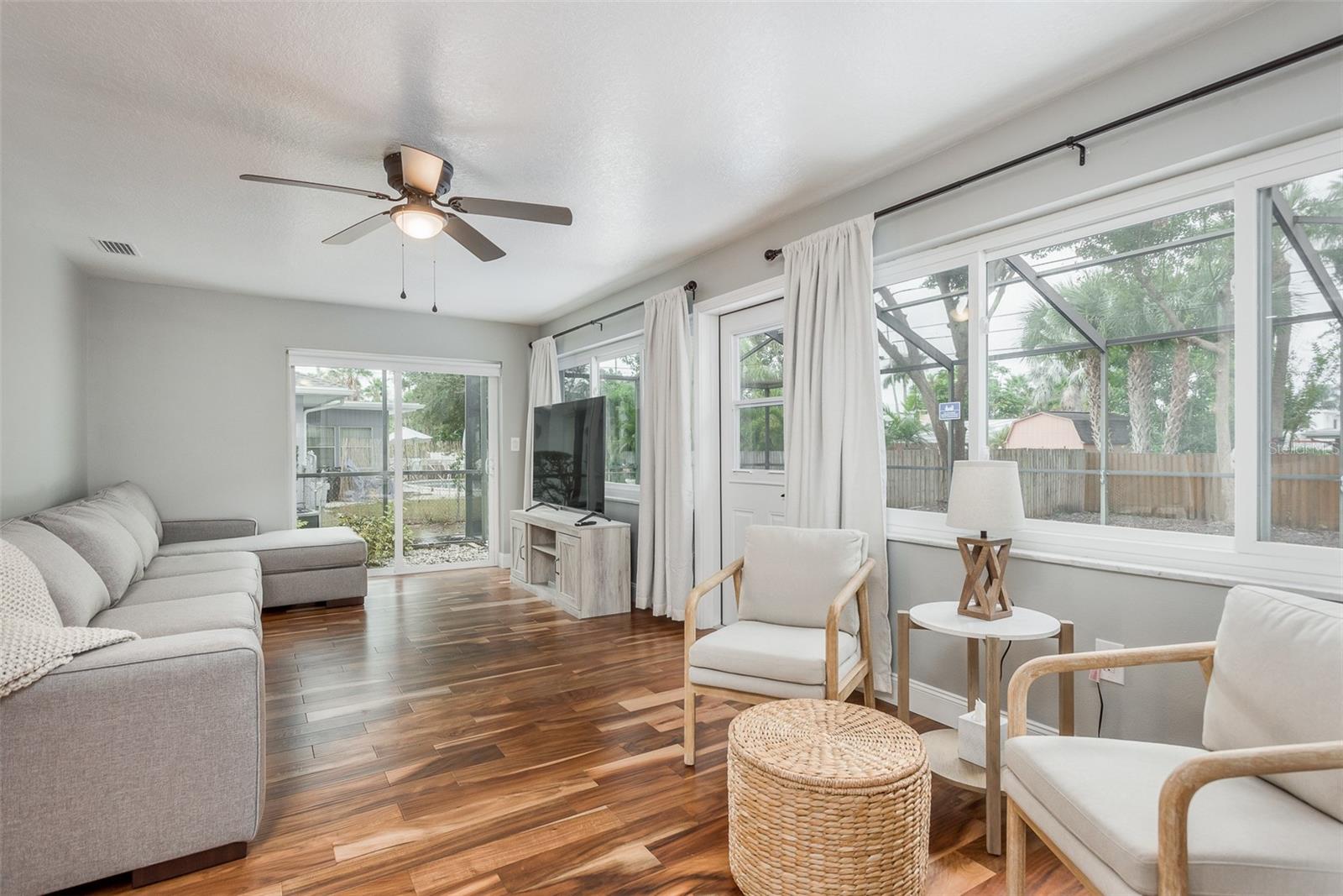 1762 BAYSHORE BLVD, DUNEDIN, FL, 34698