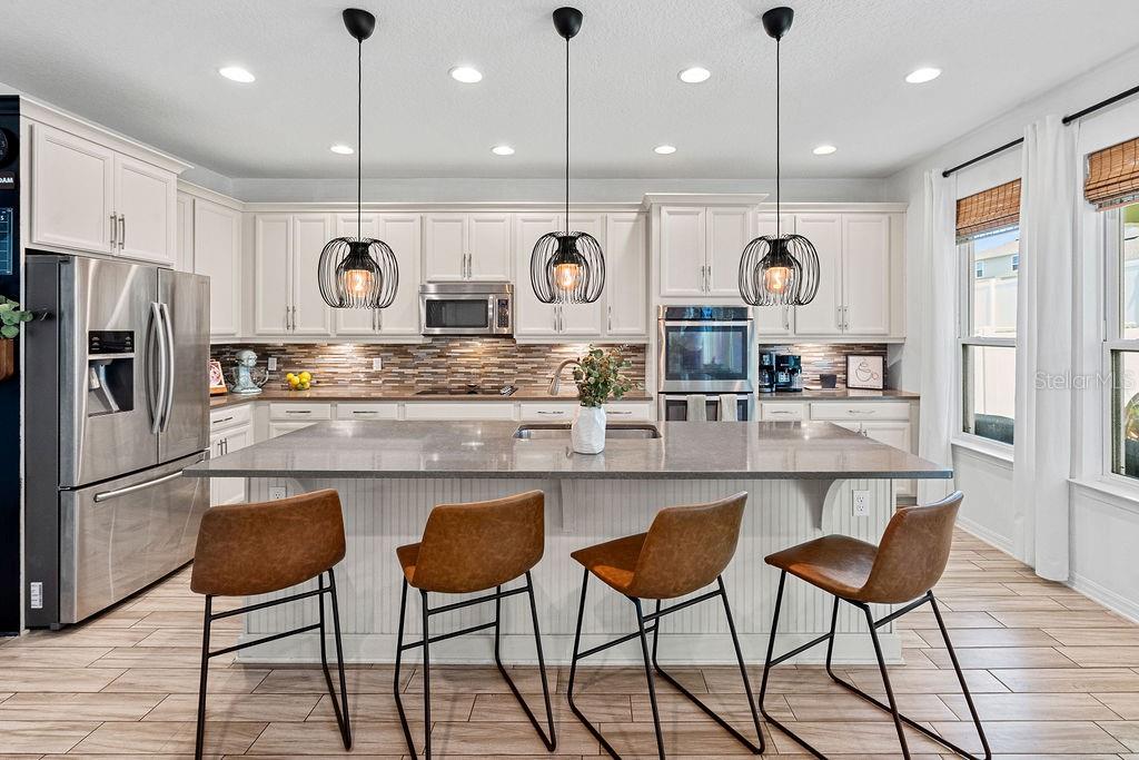 1210 WOODS LANDING DR, MINNEOLA, FL, 34715