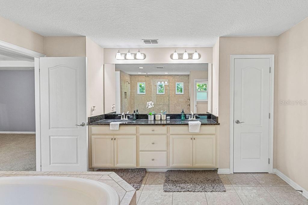 1210 WOODS LANDING DR, MINNEOLA, FL, 34715