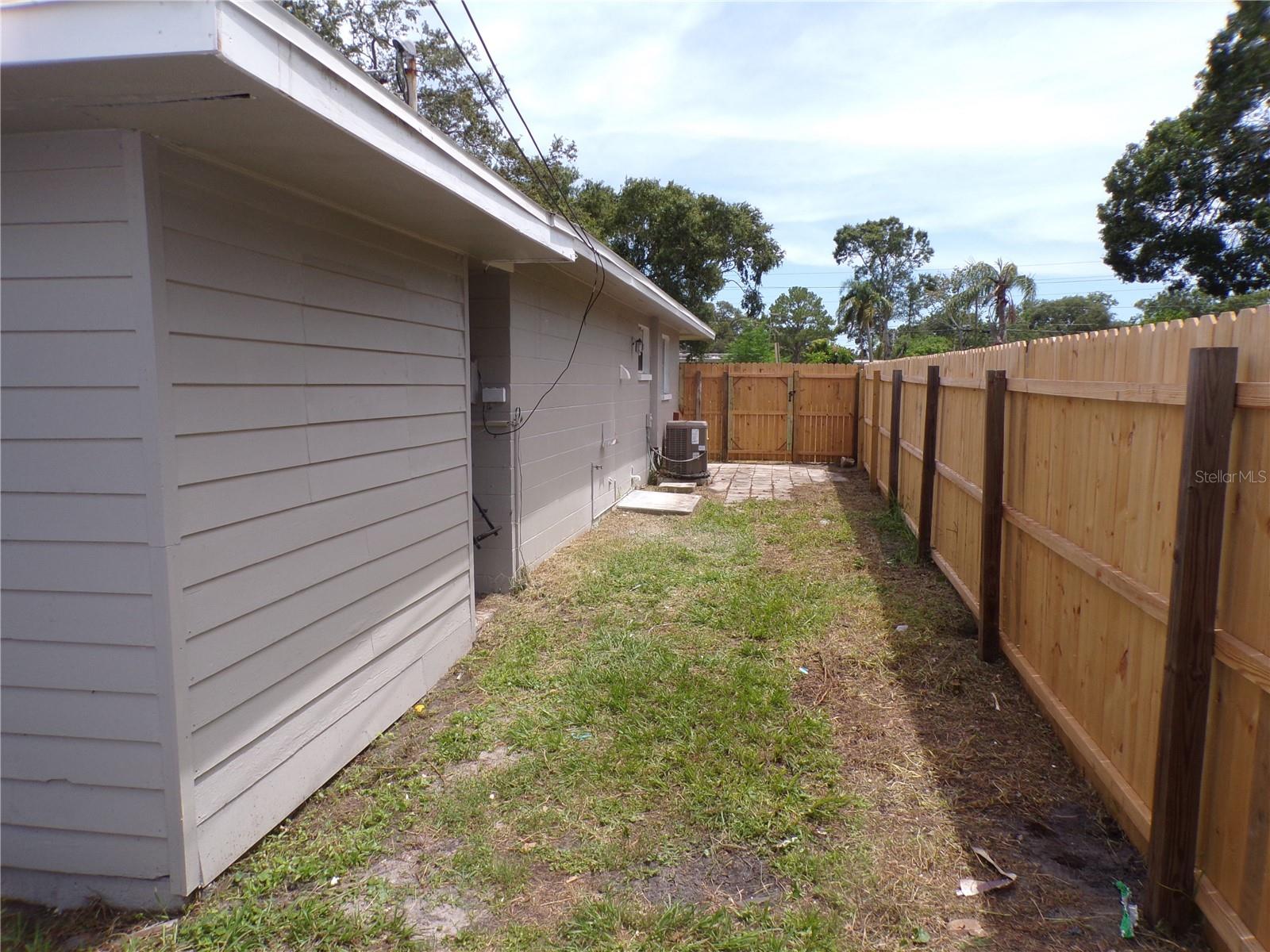 1244 BYRON AVE, CLEARWATER, FL, 33756