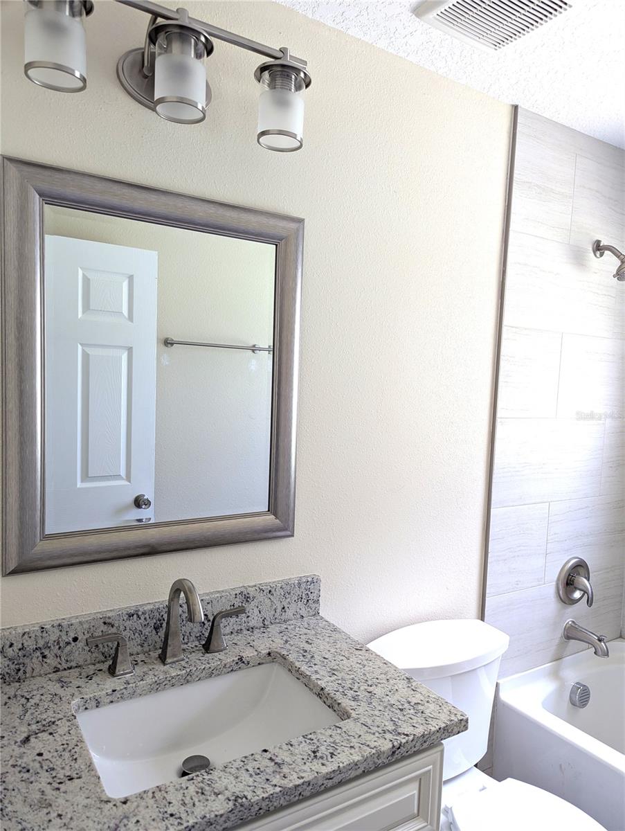 6880 WILSON AVE, MULBERRY, FL, 33860