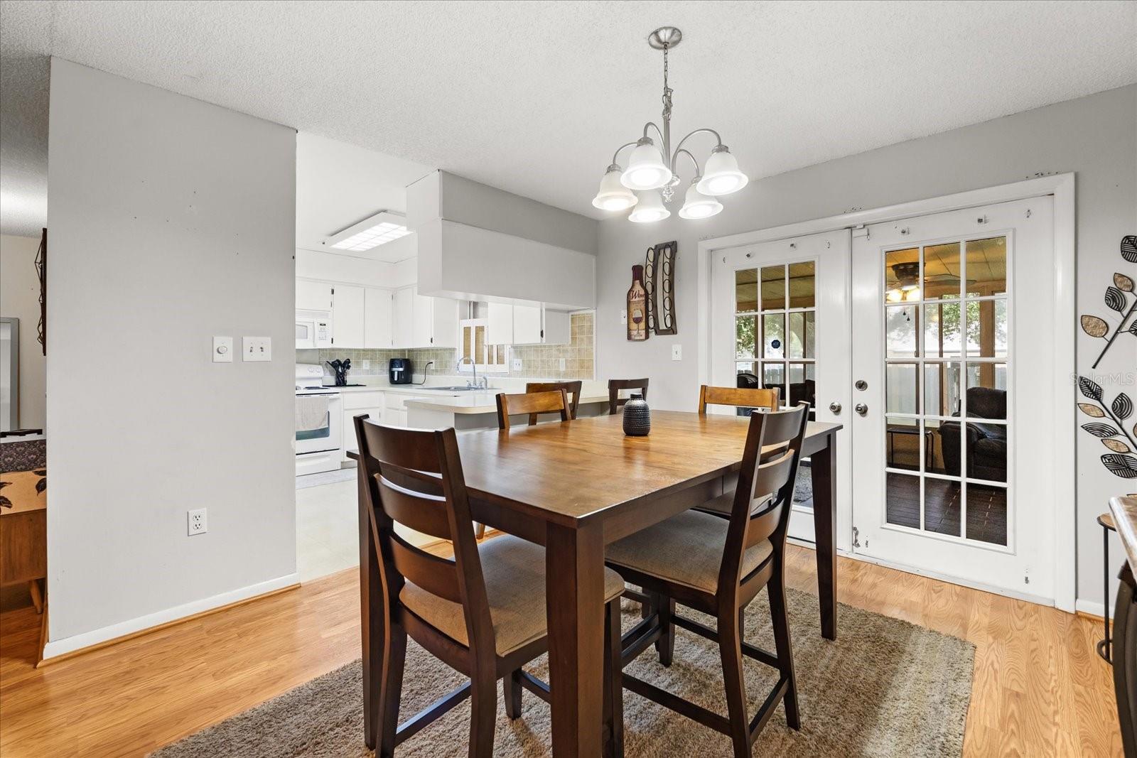 205 CRICKET HOLLOW LN, EUSTIS, FL, 32726