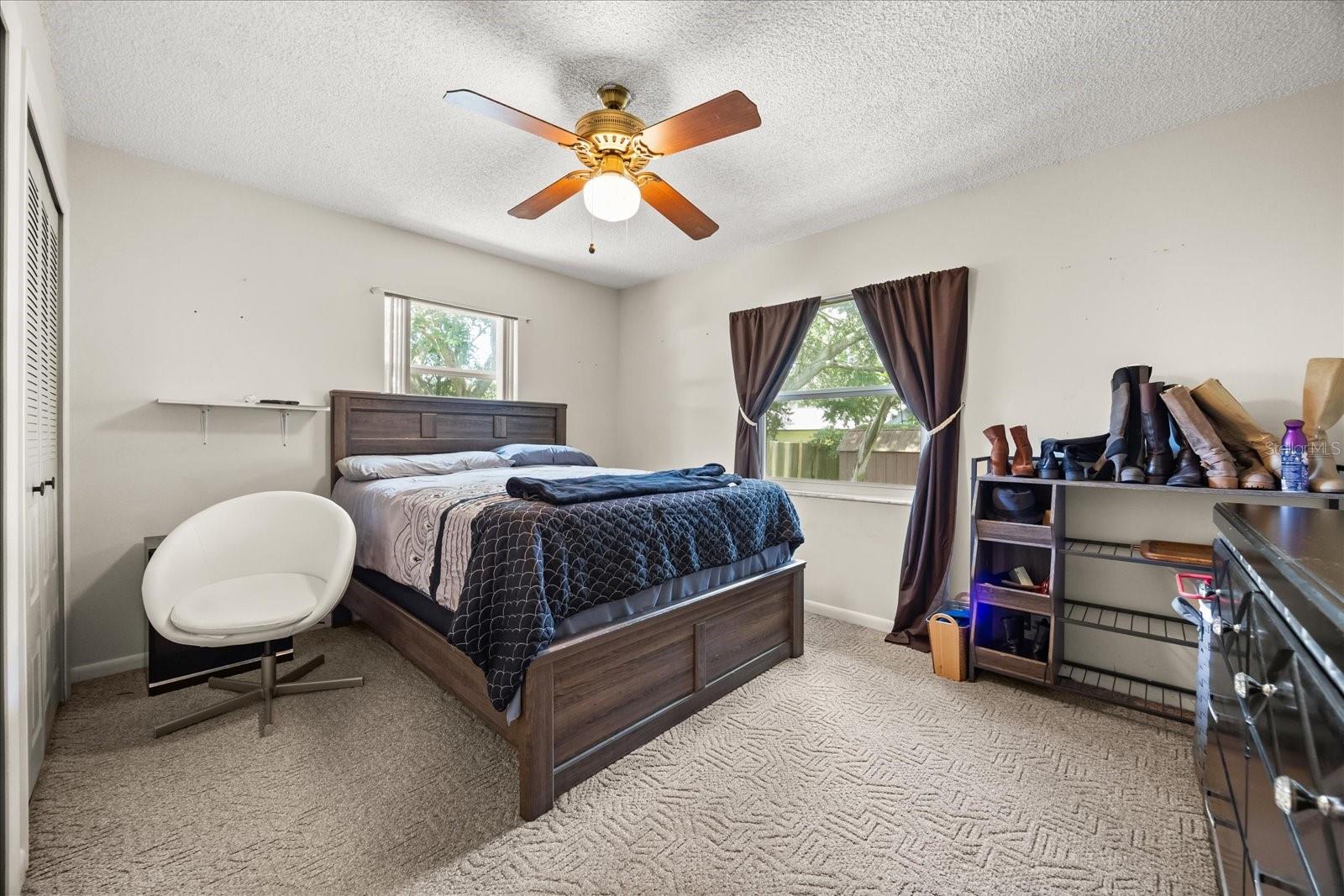 205 CRICKET HOLLOW LN, EUSTIS, FL, 32726