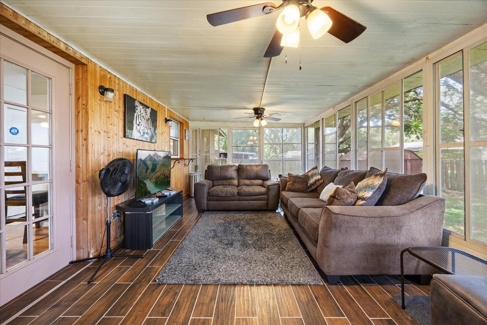 205 CRICKET HOLLOW LN, EUSTIS, FL, 32726