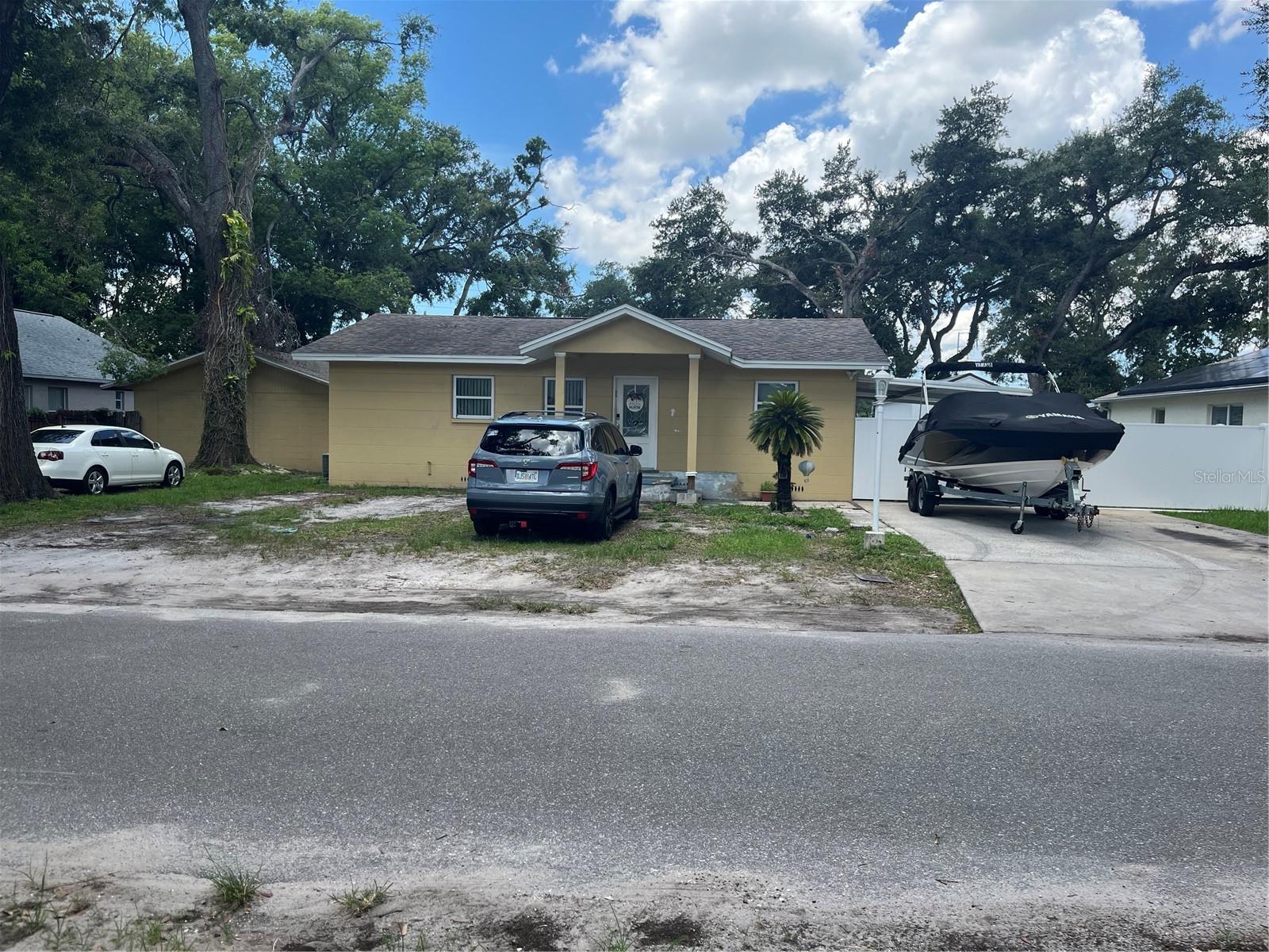 6816 N STERLING AVE, TAMPA, FL, 33614