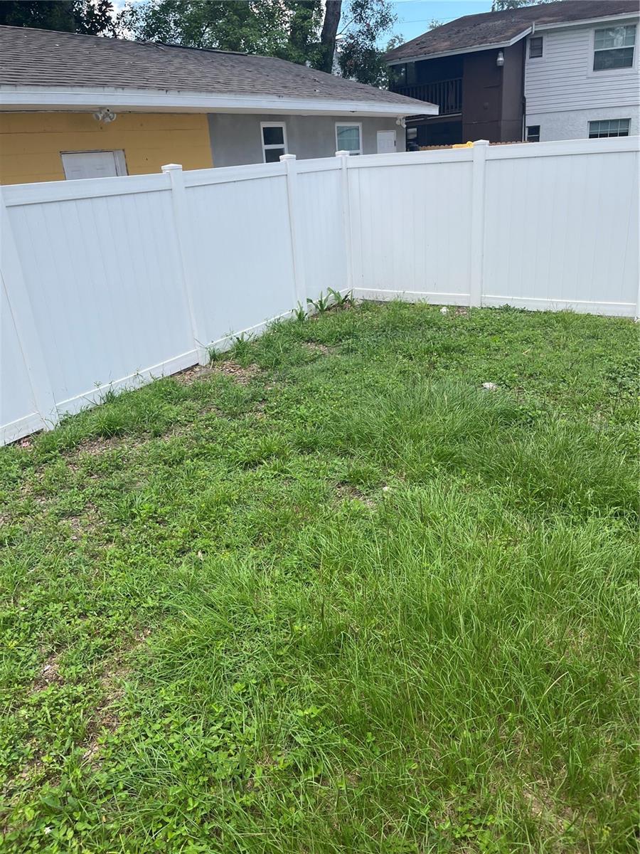 6816 N STERLING AVE, TAMPA, FL, 33614