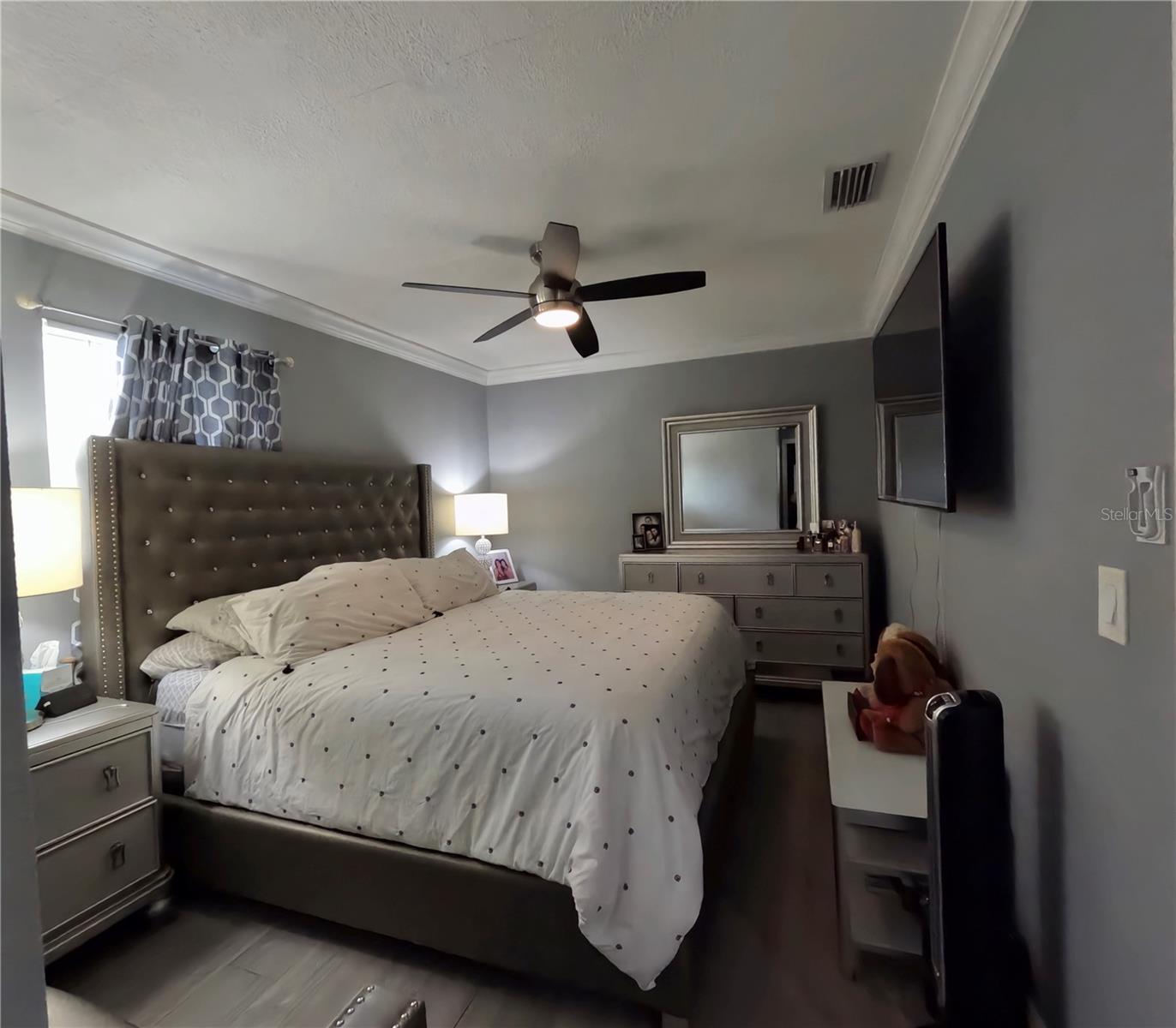 5928 YORKSHIRE RD, TAMPA, FL, 33634