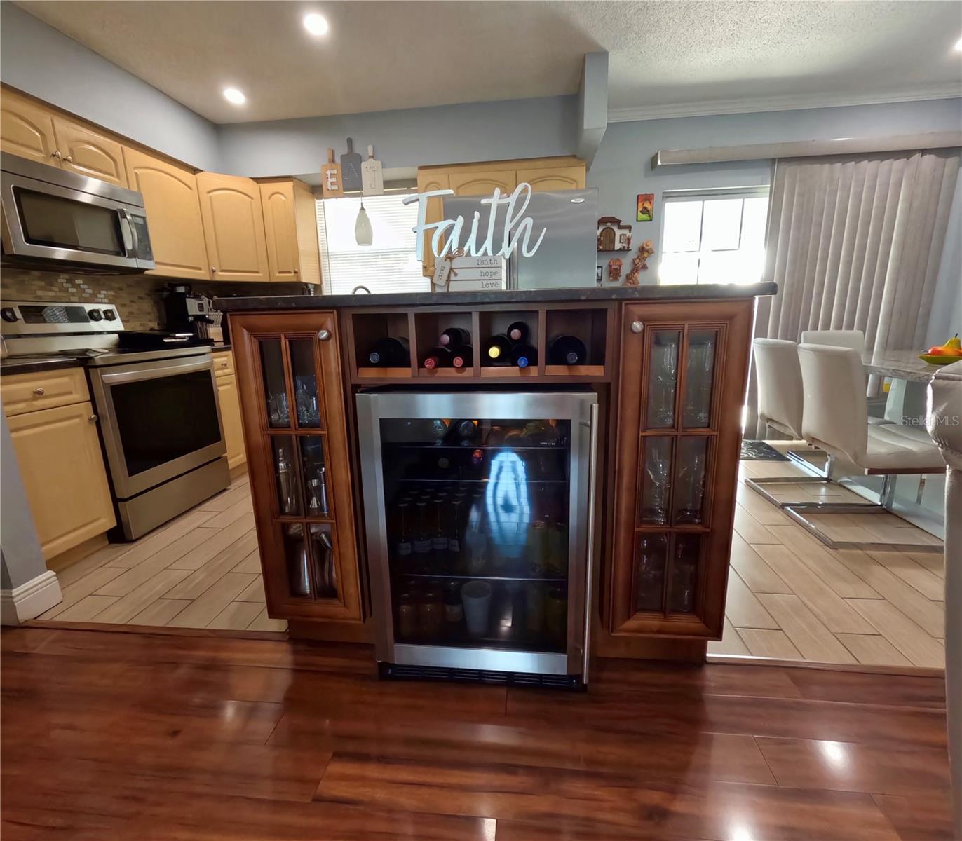 5928 YORKSHIRE RD, TAMPA, FL, 33634