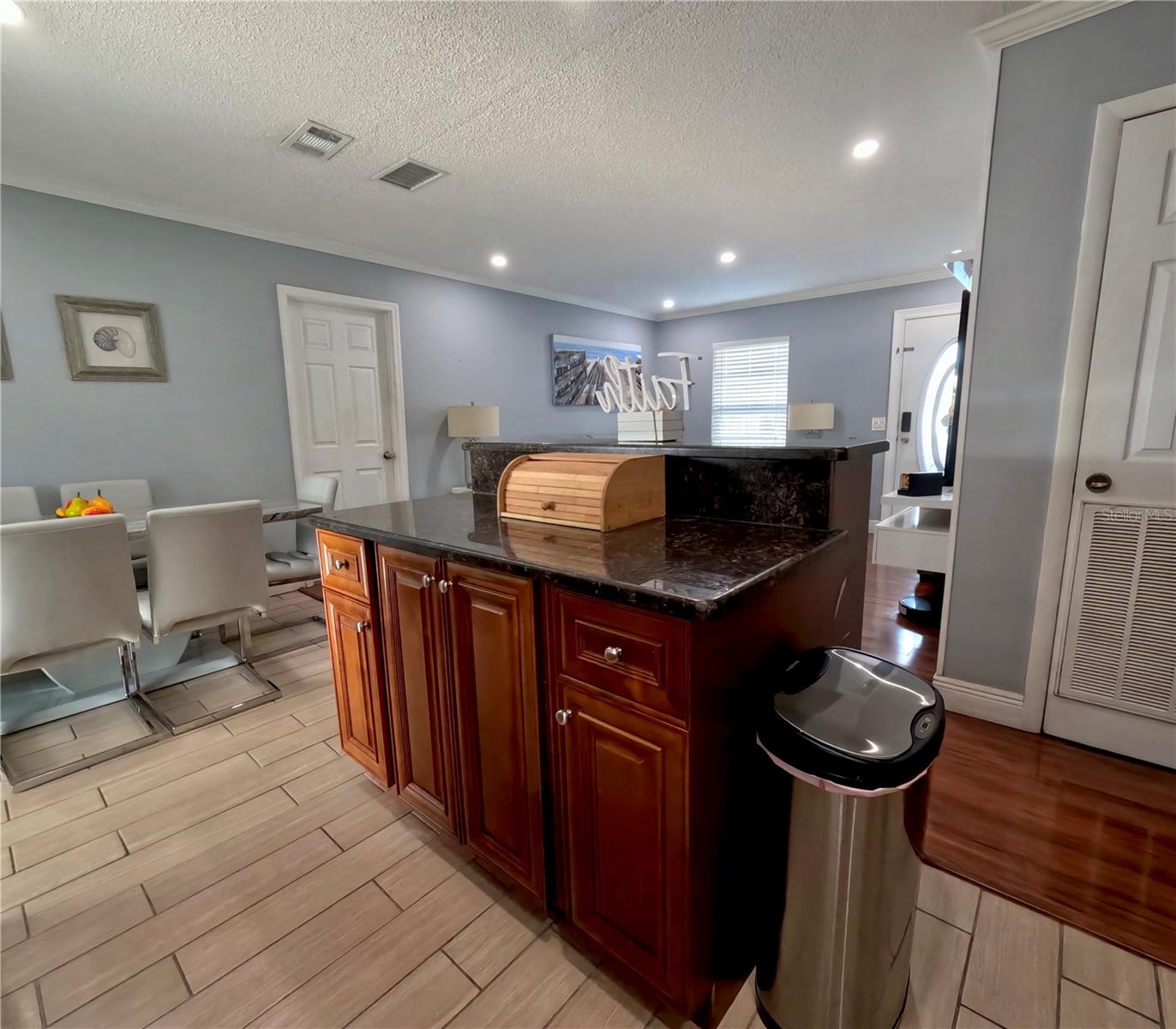 5928 YORKSHIRE RD, TAMPA, FL, 33634