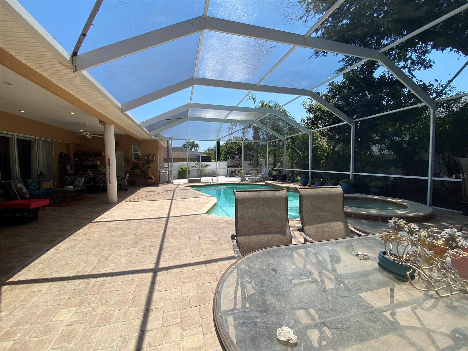 VALRICO GROVES, VALRICO, FL, 33594