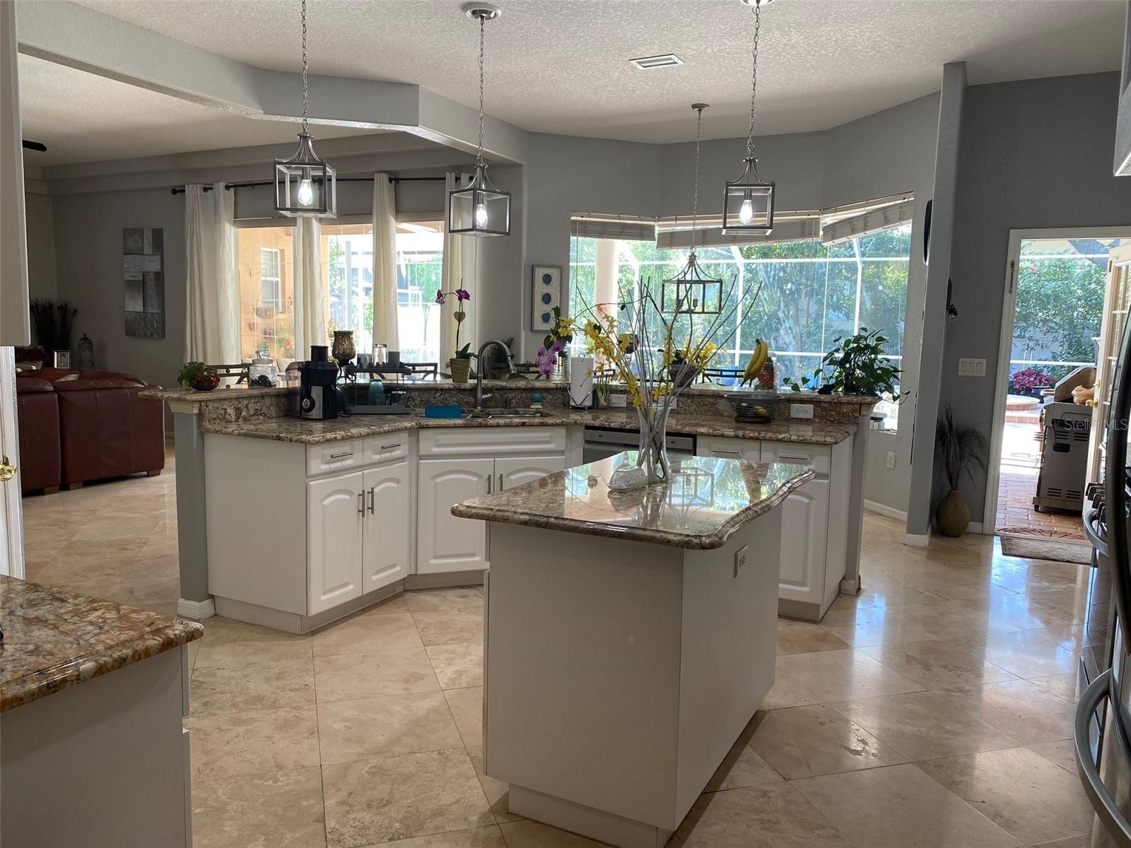 VALRICO GROVES, VALRICO, FL, 33594