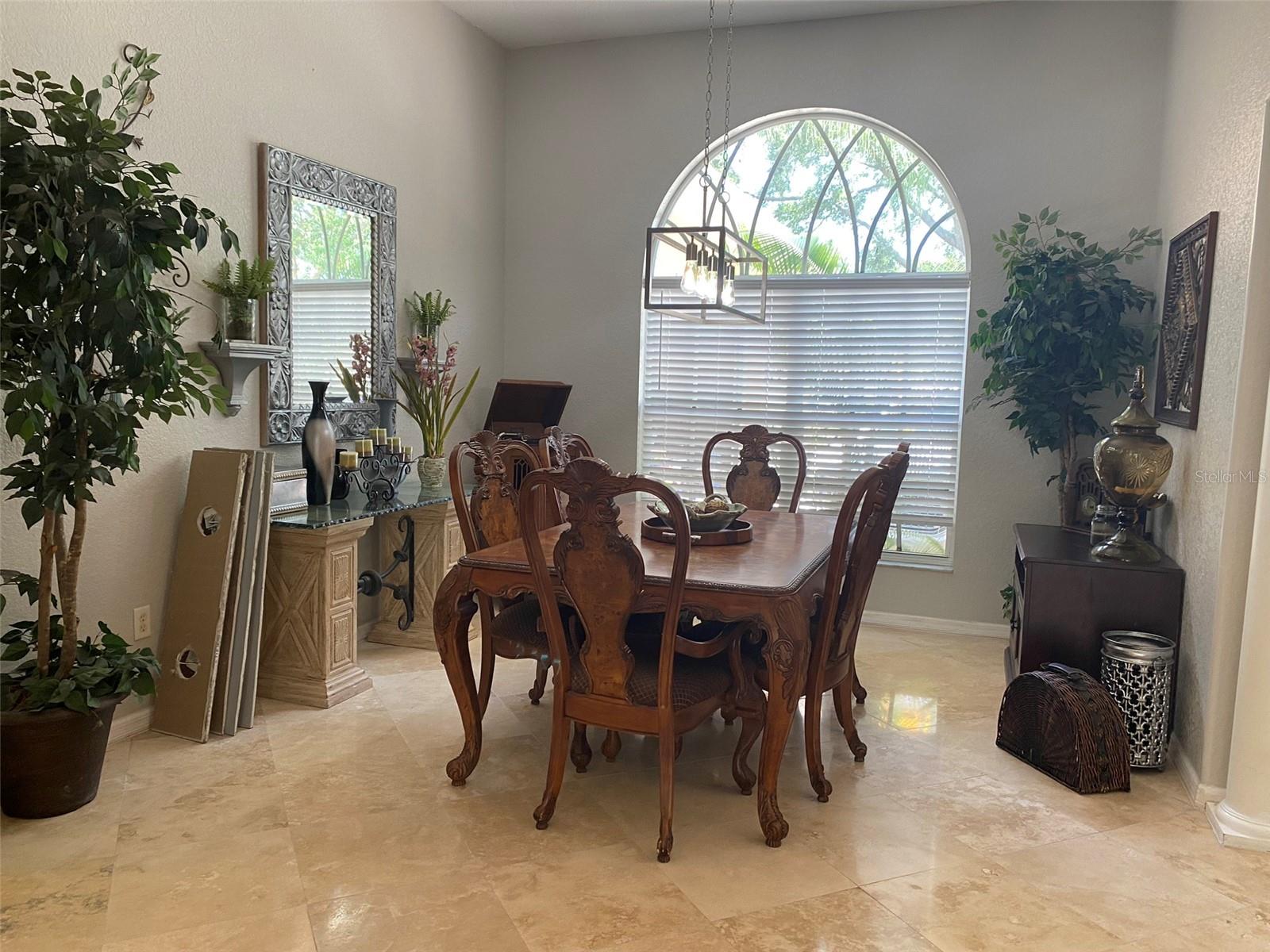 VALRICO GROVES, VALRICO, FL, 33594